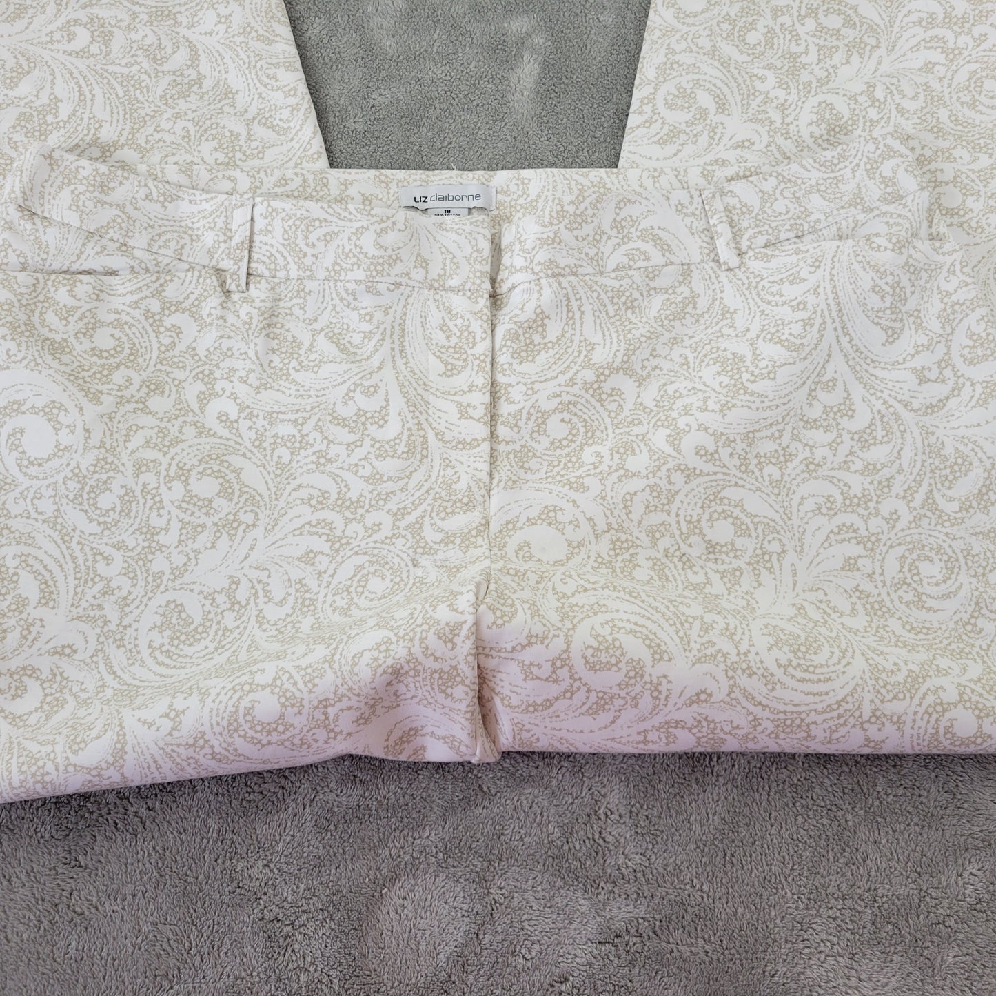 Liz Claiborne Women's 18 Beige Paisley Cropped Pants Cotton Stretch PAI57XE