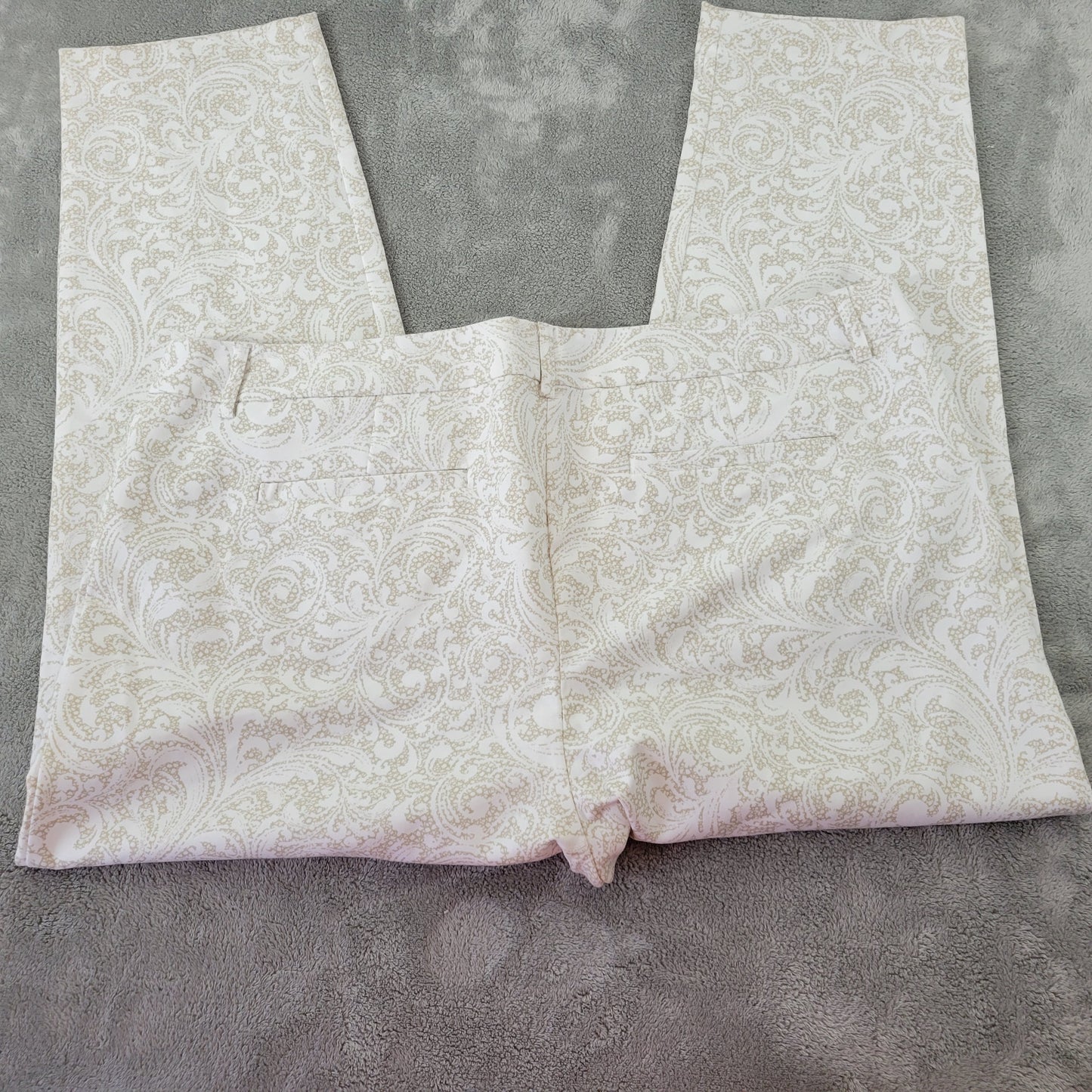 Liz Claiborne Women's 18 Beige Paisley Cropped Pants Cotton Stretch PAI57XE
