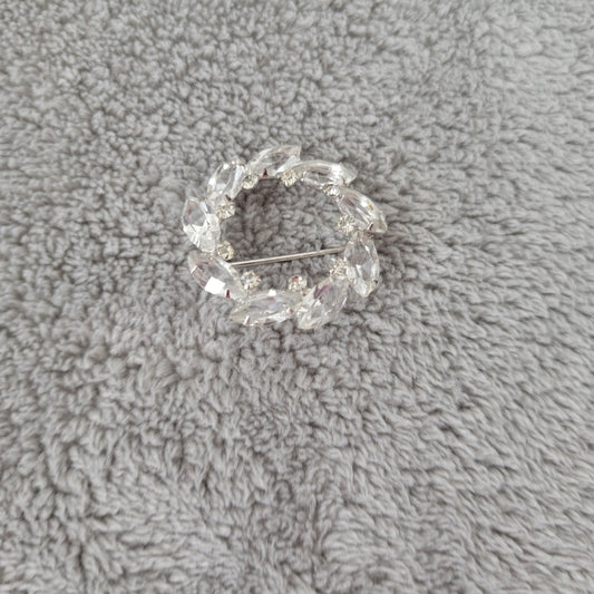 Vintage Silver Tone Rhinestone Wreath Brooch Pin Marquise Crystal 1.25" P5E
