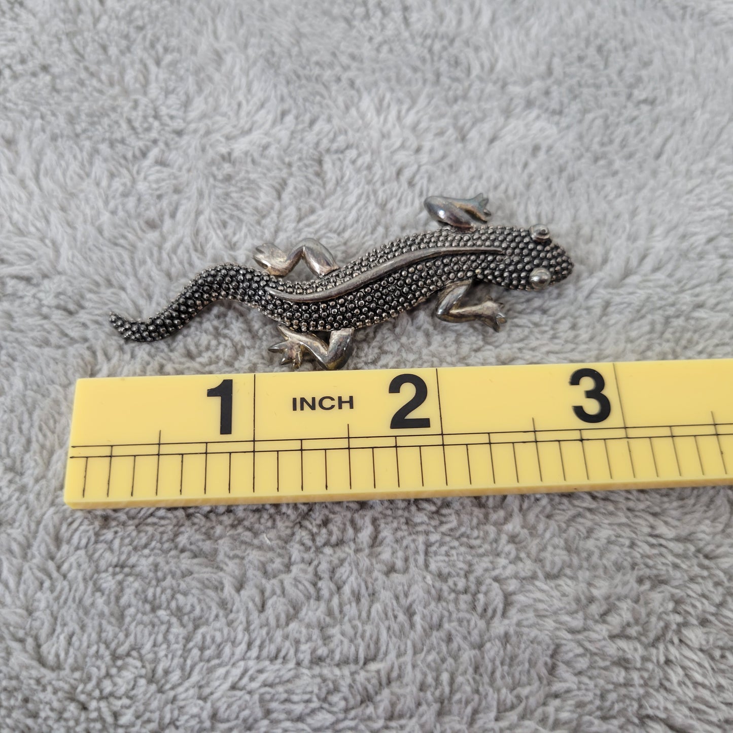 Vintage Silver Tone Salamander Lizard Brooch Pin Beaded Textured Reptile P6E
