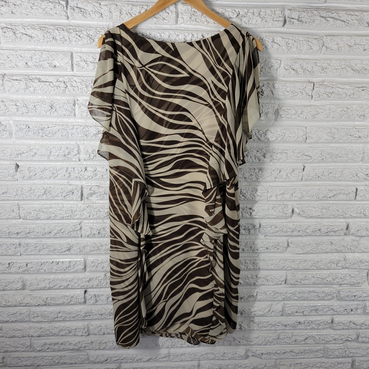 Signature Robbie Bee 16W Dress Mini Brown Animal Print Beaded Sequin ANI26E