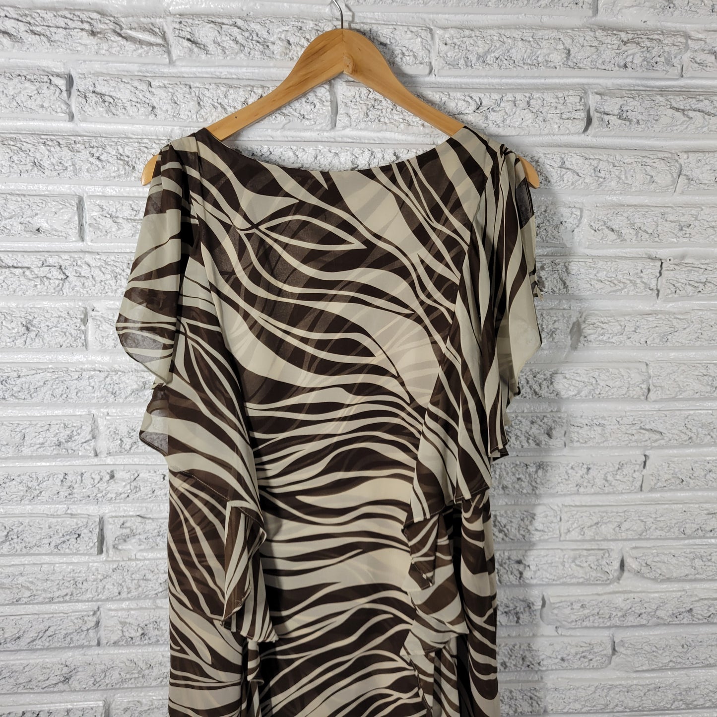 Signature Robbie Bee 16W Dress Mini Brown Animal Print Beaded Sequin ANI26E