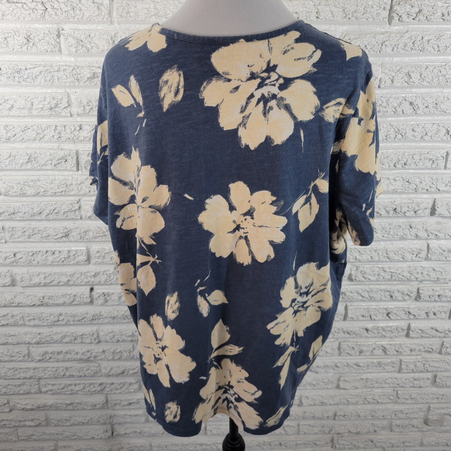 Coral Bay 2X Blue Floral T-Shirt Short Sleeve Round Neck 100% Cotton FLO114E