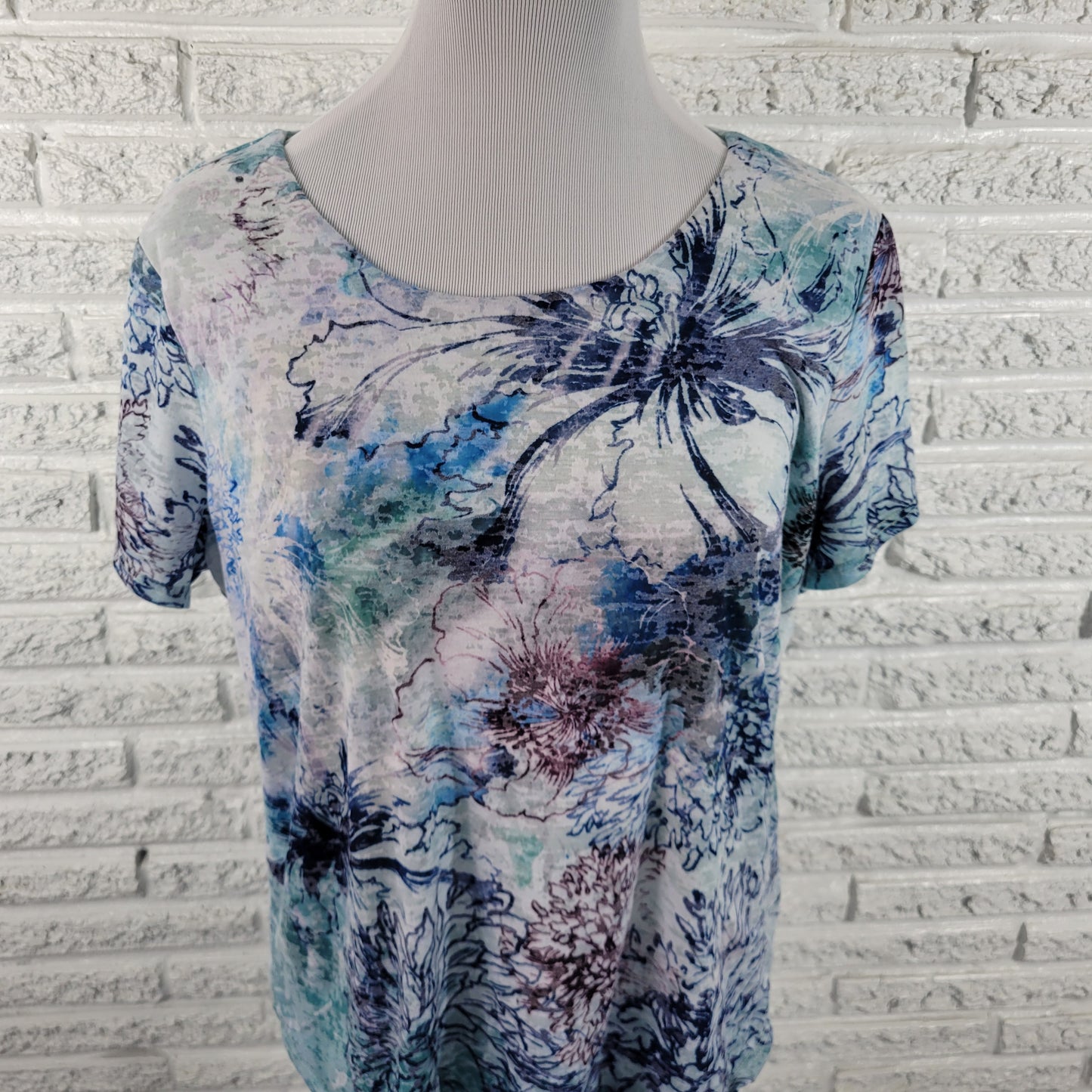 Coldwater Creek Floral Tee PXL Short Sleeve Multi-Color Lined Stretch FLO154E