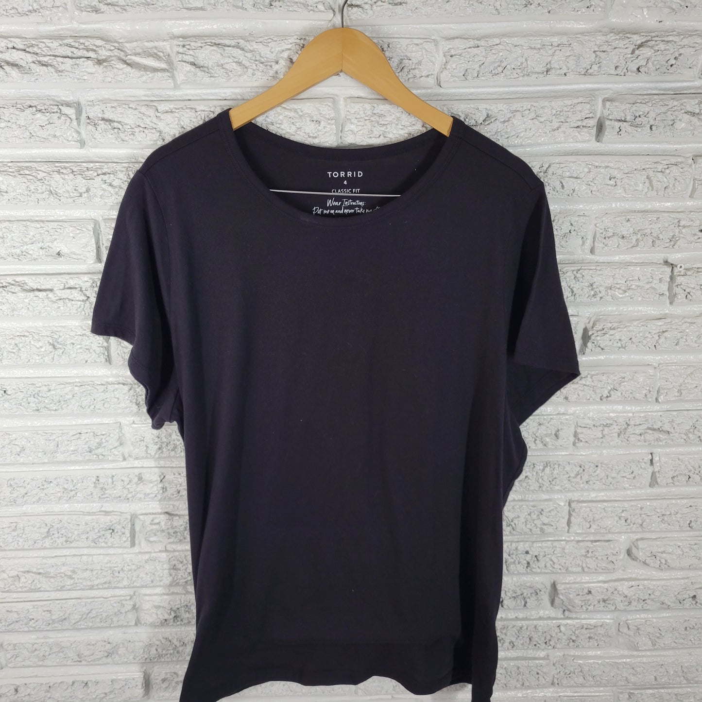 Torrid 4X Black Crew Neck T-Shirt Short Sleeve Plus Size Basic Stretch BLA131E