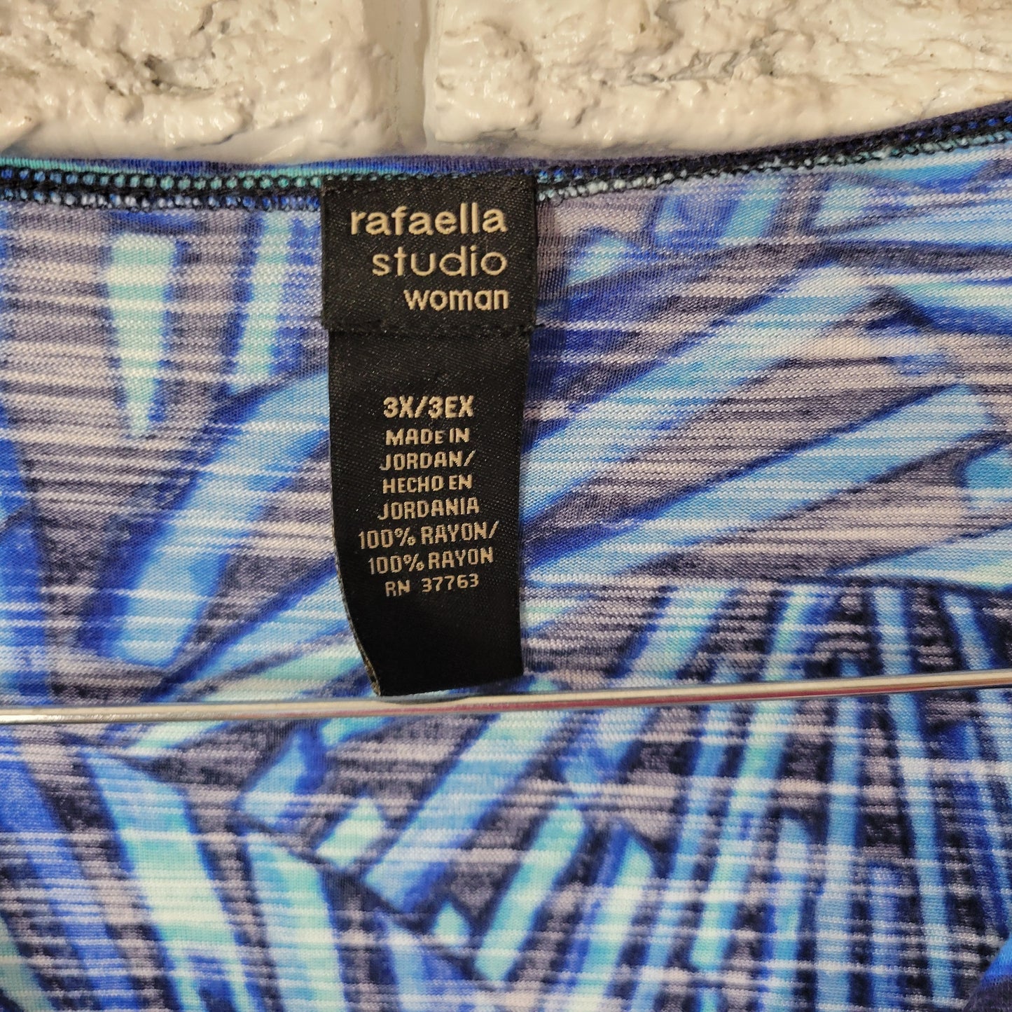 Rafaella Studio 3X Blue Geometric Tunic Tank Top Sleeveless V-Neck GEO61E