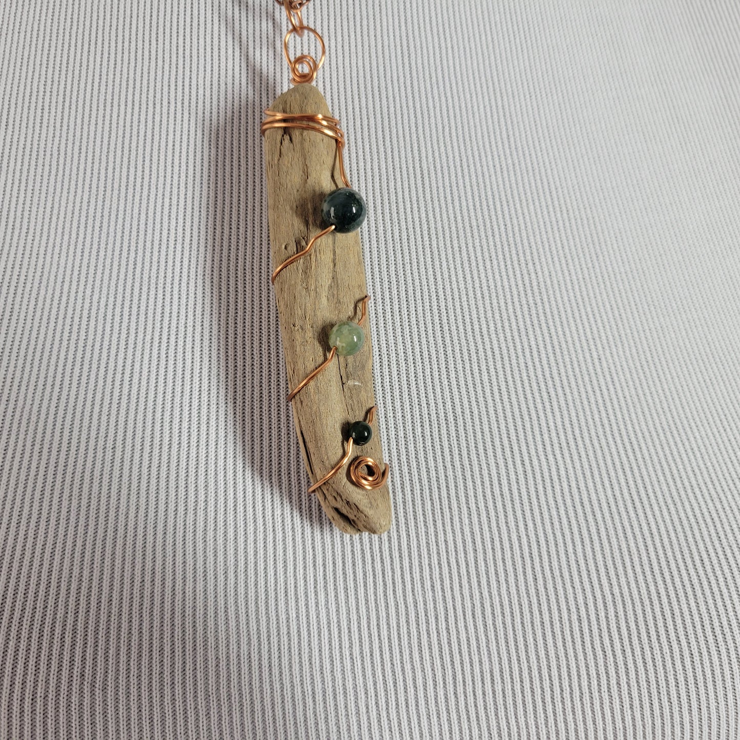 Wire Wrapped Driftwood Pendant Necklace Copper Moss Green Stone Boho 18 in N24E