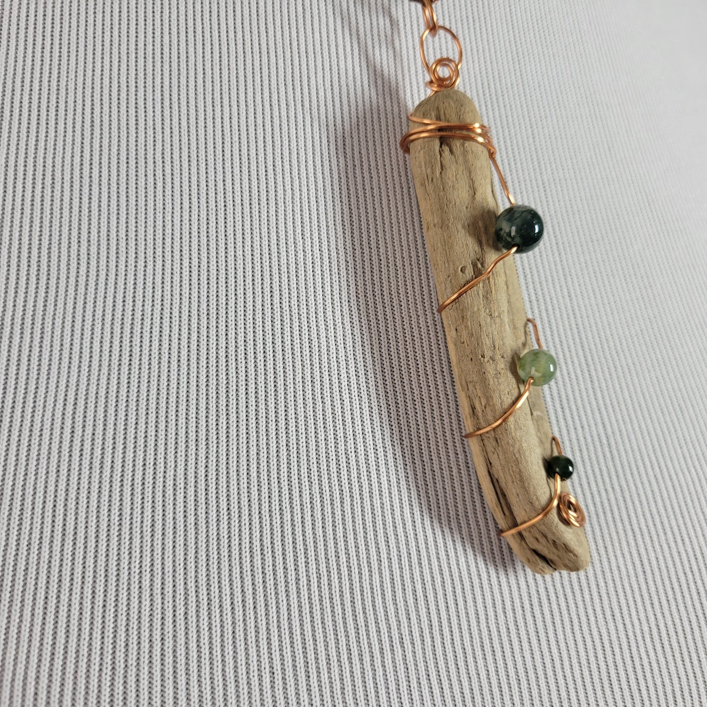 Wire Wrapped Driftwood Pendant Necklace Copper Moss Green Stone Boho 18 in N24E