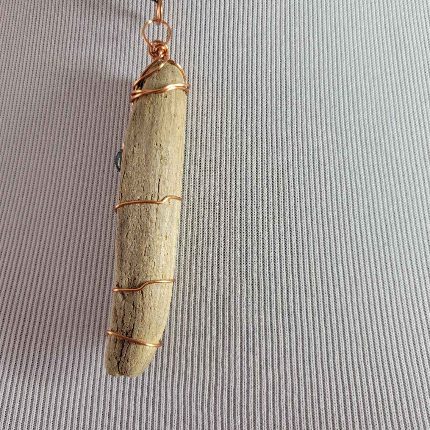 Wire Wrapped Driftwood Pendant Necklace Copper Moss Green Stone Boho 18 in N24E