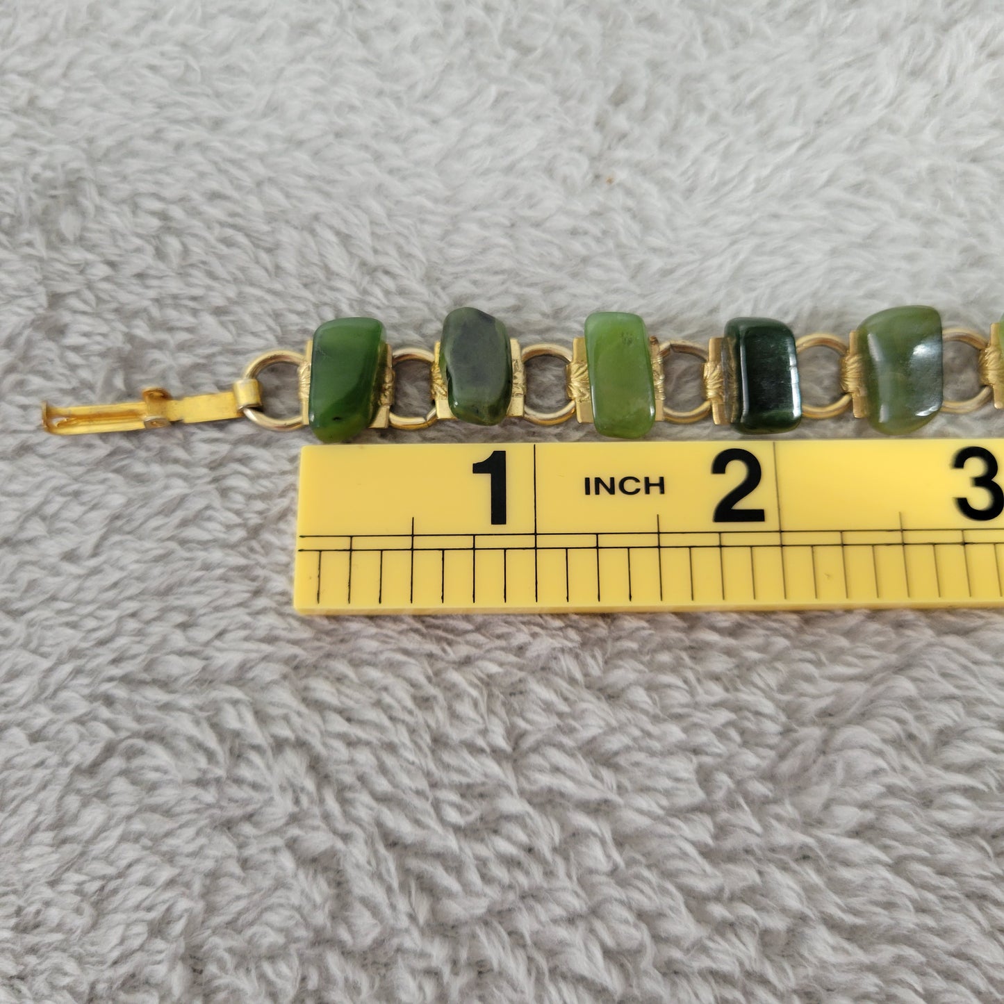 Vintage Gold Tone Green Stones Link Bracelet 7.5" Mid-Century Costume B12E