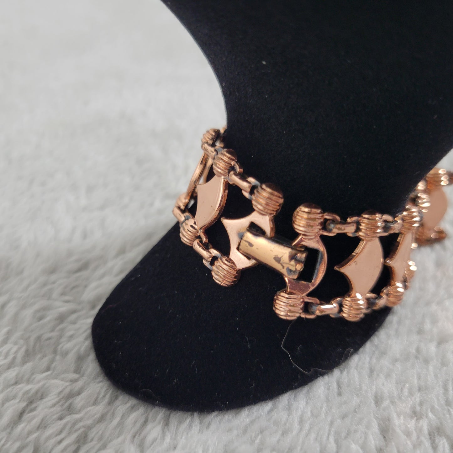 Vintage Mid Century Modern Rose Gold Tone Scalloped Panel Link Bracelet B15E