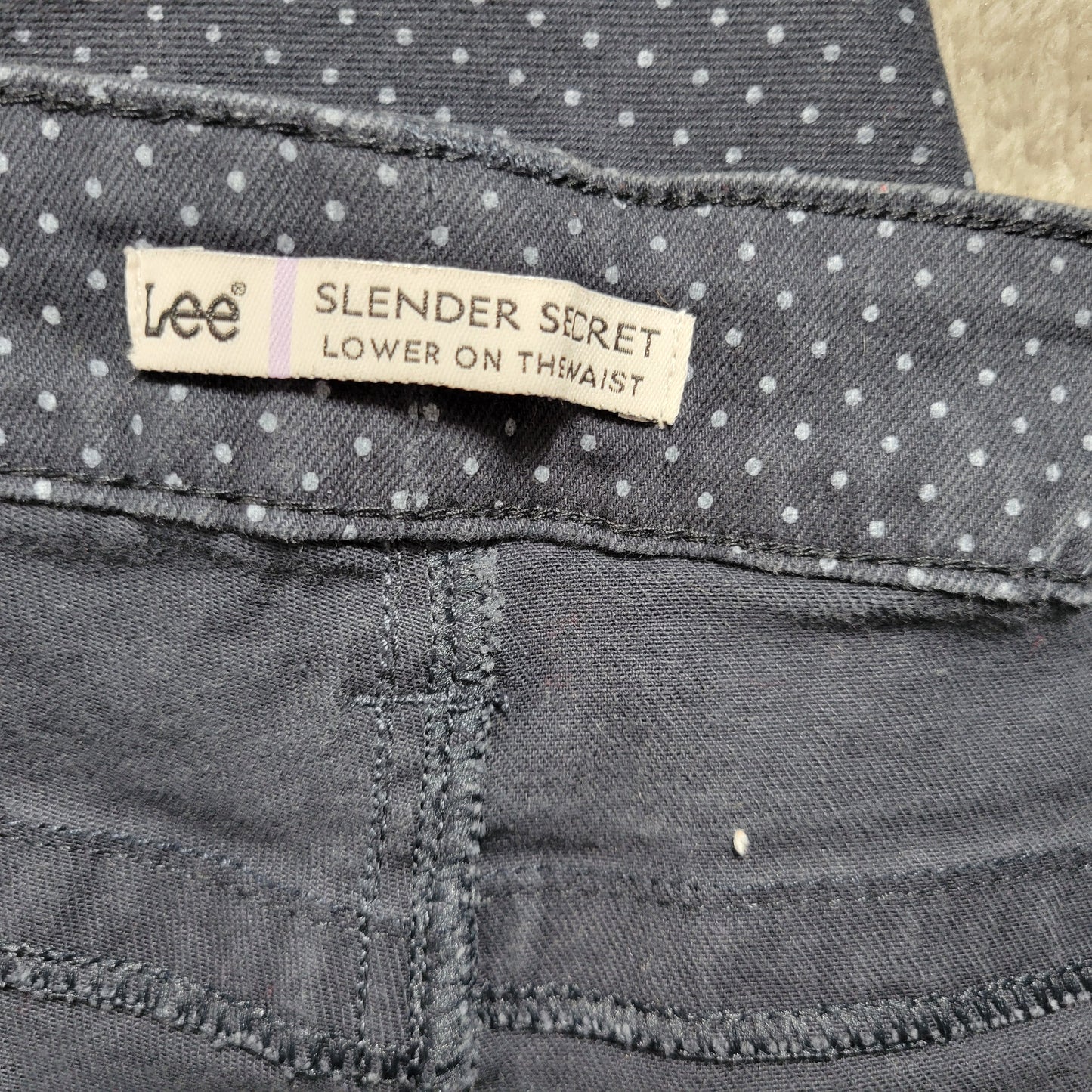 Lee Women's Black Polka Dot Straight Leg Jeans Size 18M High Rise SL151E