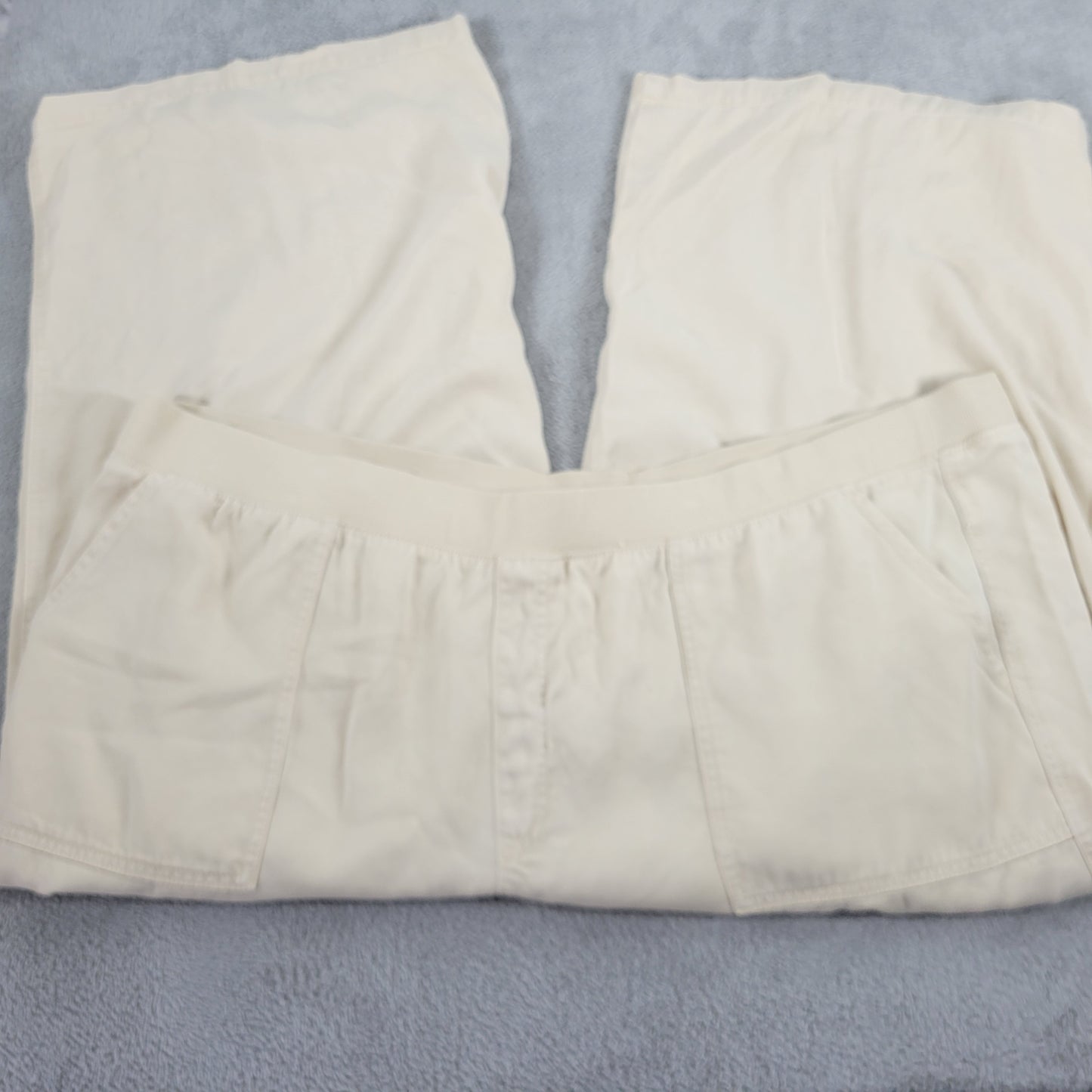 St Johns Bay Womens Plus Size 4X Beige Capri Pants Pull On Elastic Waist CAP29E
