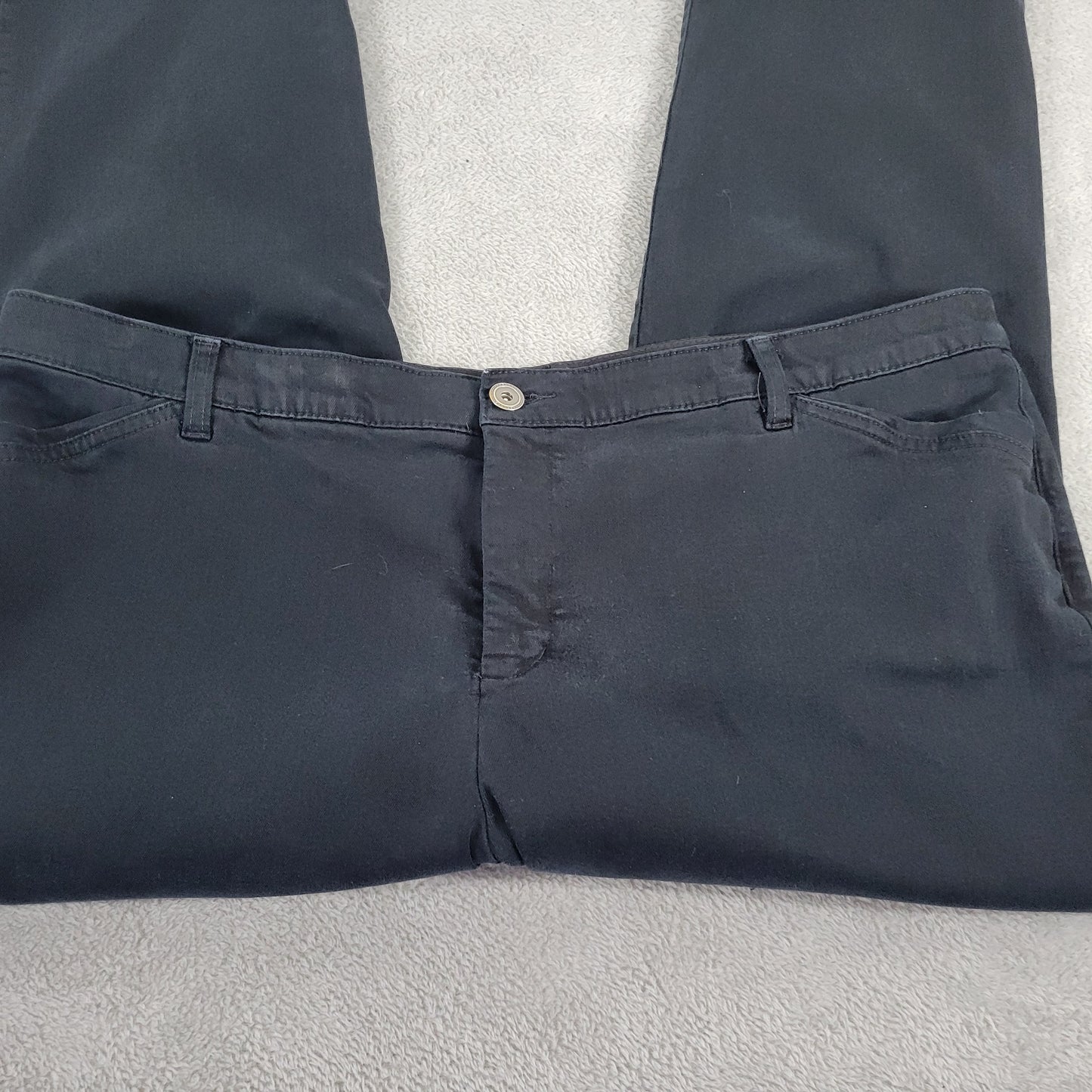 CJ Banks Women Petite 22WP Black Jeans Slimming Straight Elastic Waist SL59E