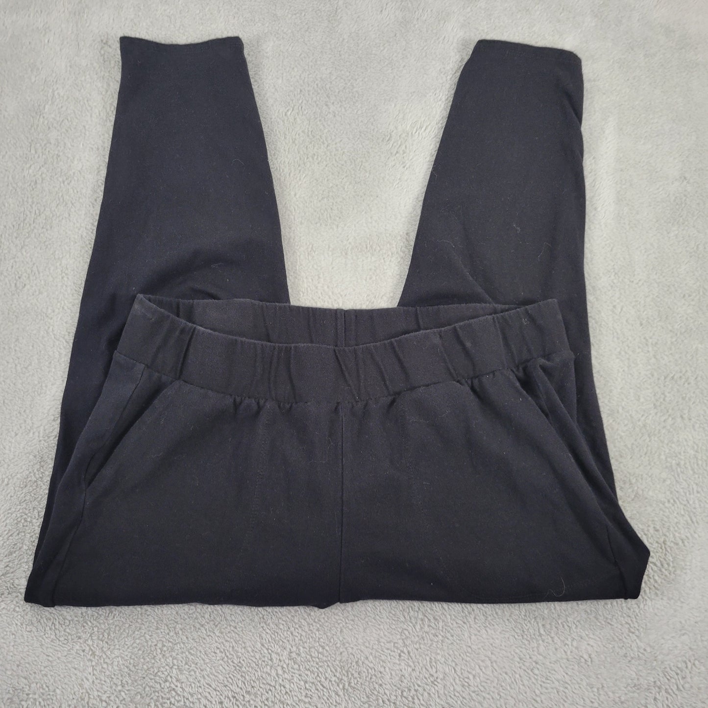 Torrid Womens Plus Size 2X Black Capri Leggings Pockets Elastic Waist BLA169E