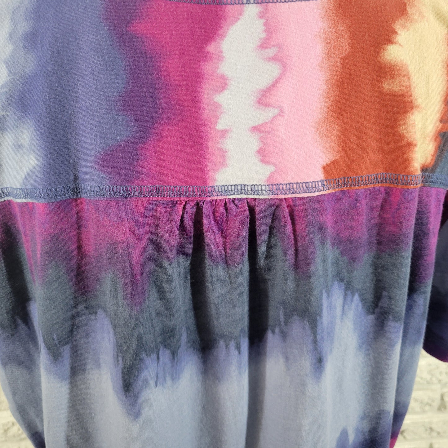 Westbound Women XL Blue Purple Tie Dye V-Neck Tee Short Sleeve Casual TIE30E