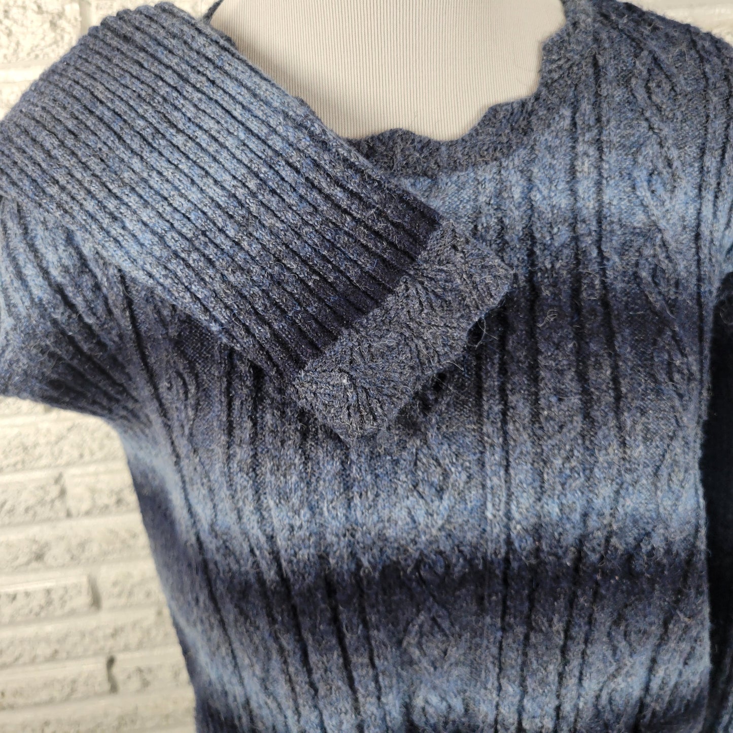 Alfred Dunner Plus 1X Blue Cable Knit Sweater Crew Neck Long Sleeve SWE34E