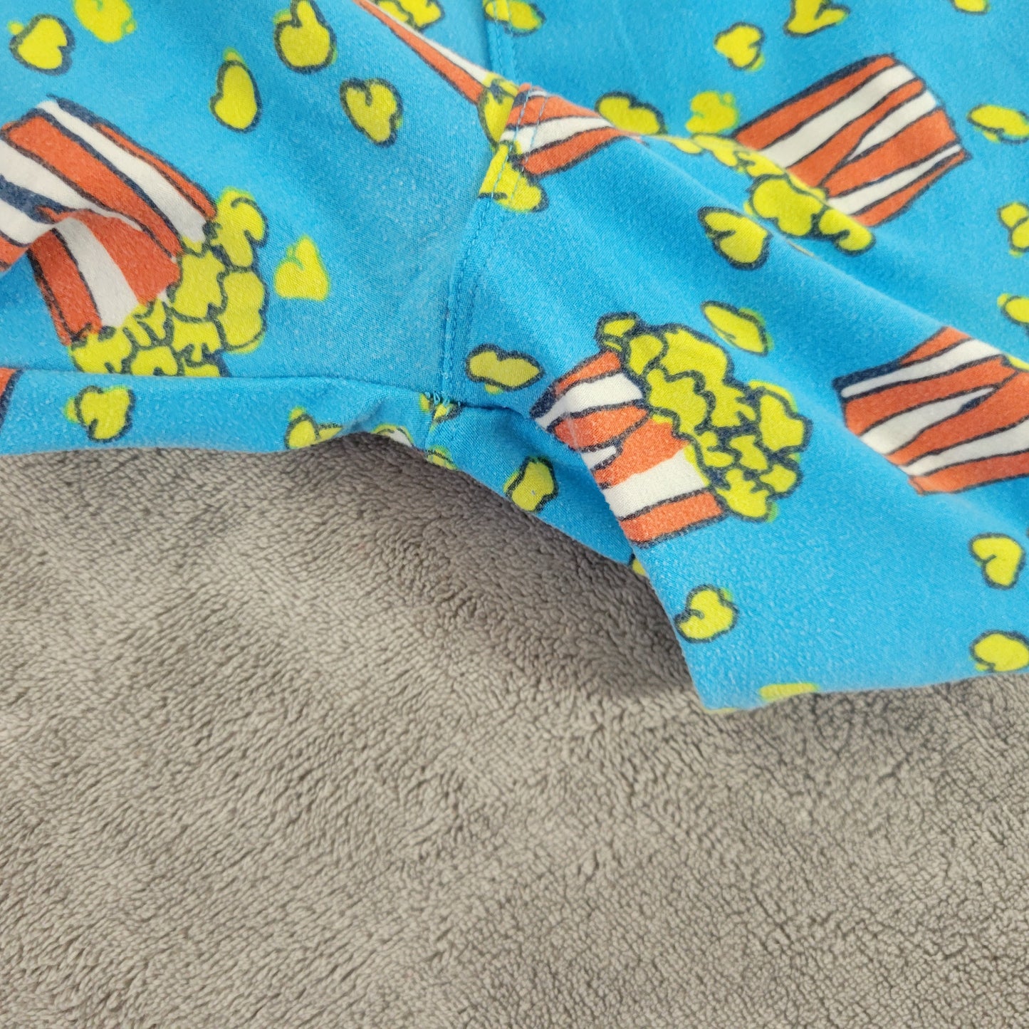 LuLaRoe TC Leggings Tall Curvy Movie Night Blue Popcorn Hearts Yoga NOV141E