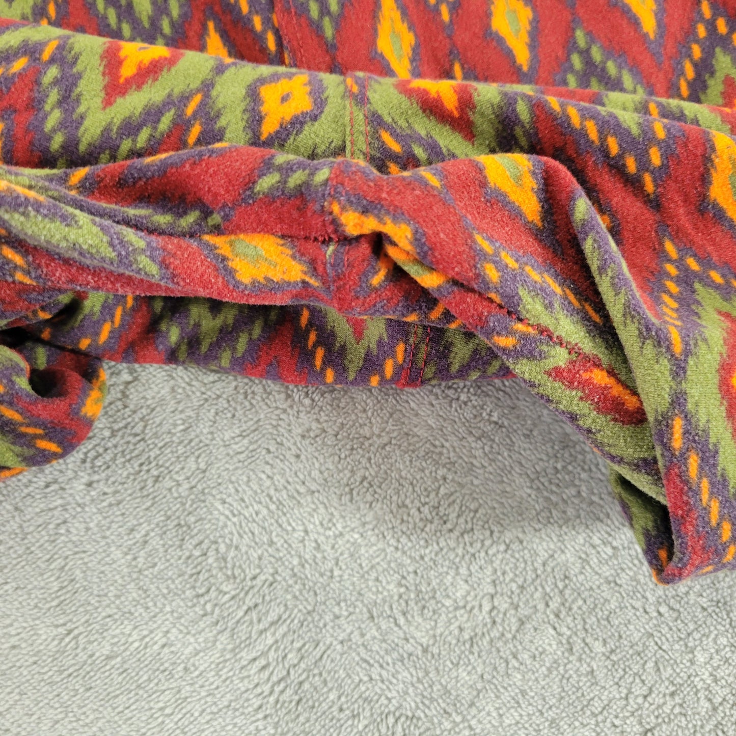 LuLaRoe TC Tall Curvy Leggings Southwest Aztec Tribal Ikat Jogger Yoga GEO135XE