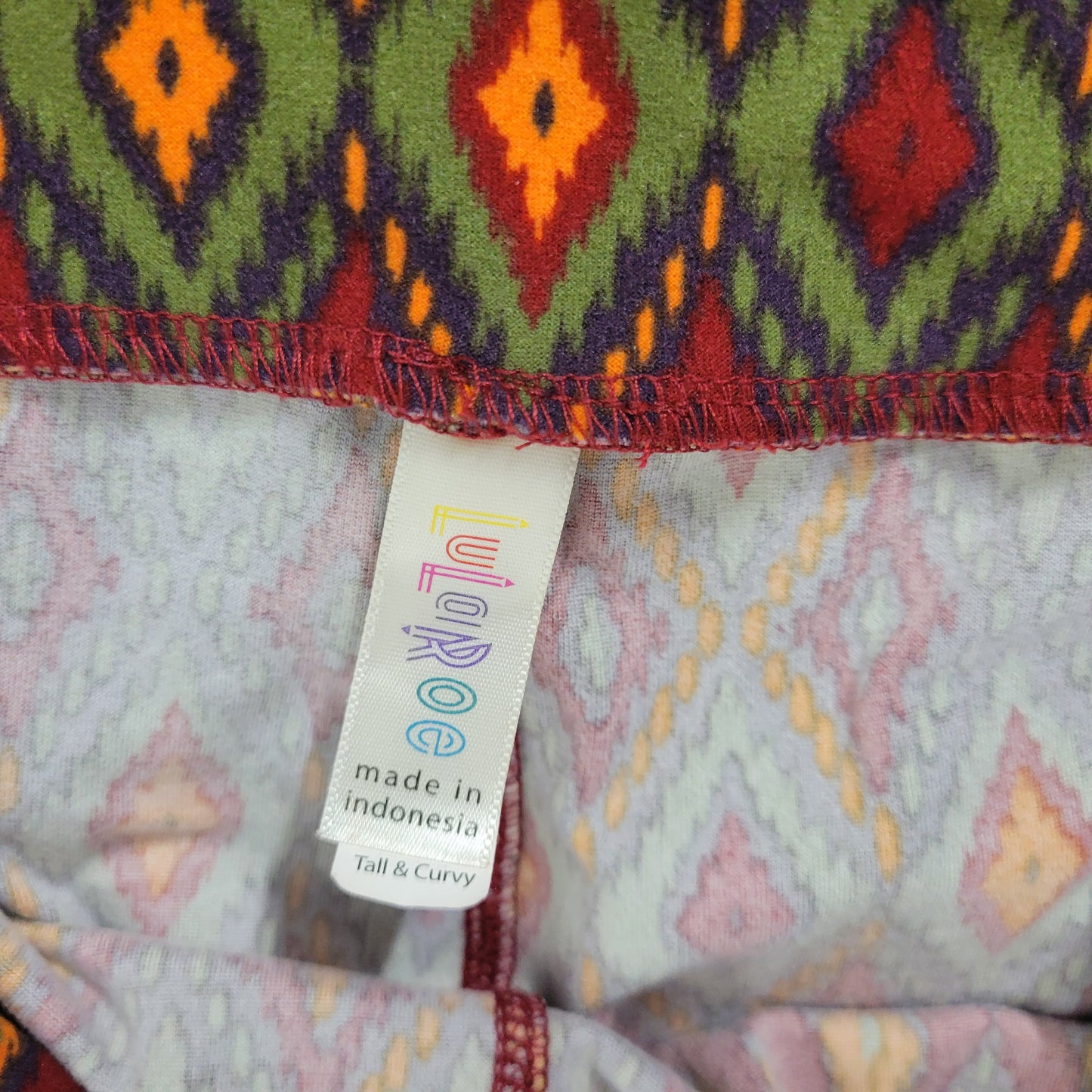 LuLaRoe TC Tall Curvy Leggings Southwest Aztec Tribal Ikat Jogger Yoga GEO135XE