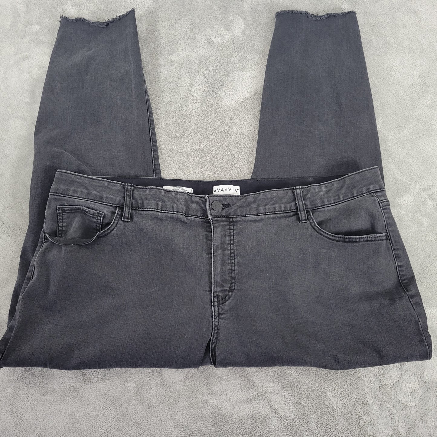 Ava & Viv Womens Plus Size 24 Black Skinny Jeans Cropped Raw Hem Elastic SKI18E