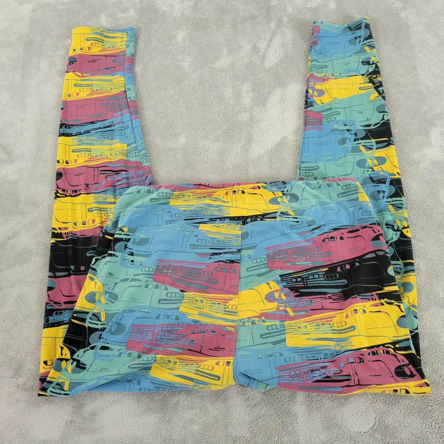 LuLaRoe TC Leggings Tall Curvy Bullet Train Retro Railway Pants 12-18 NOV124E