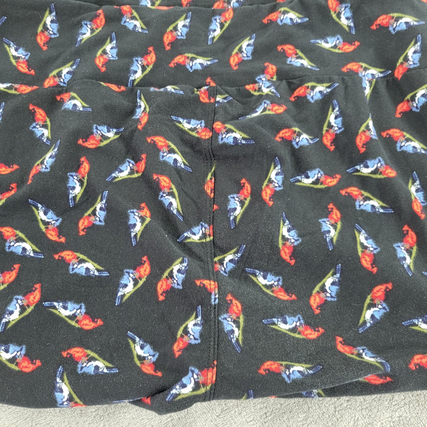 LuLaRoe TC Leggings Tall Curvy Cardinal Blue Jay Birds Pants Yoga 12-18 NOV123E
