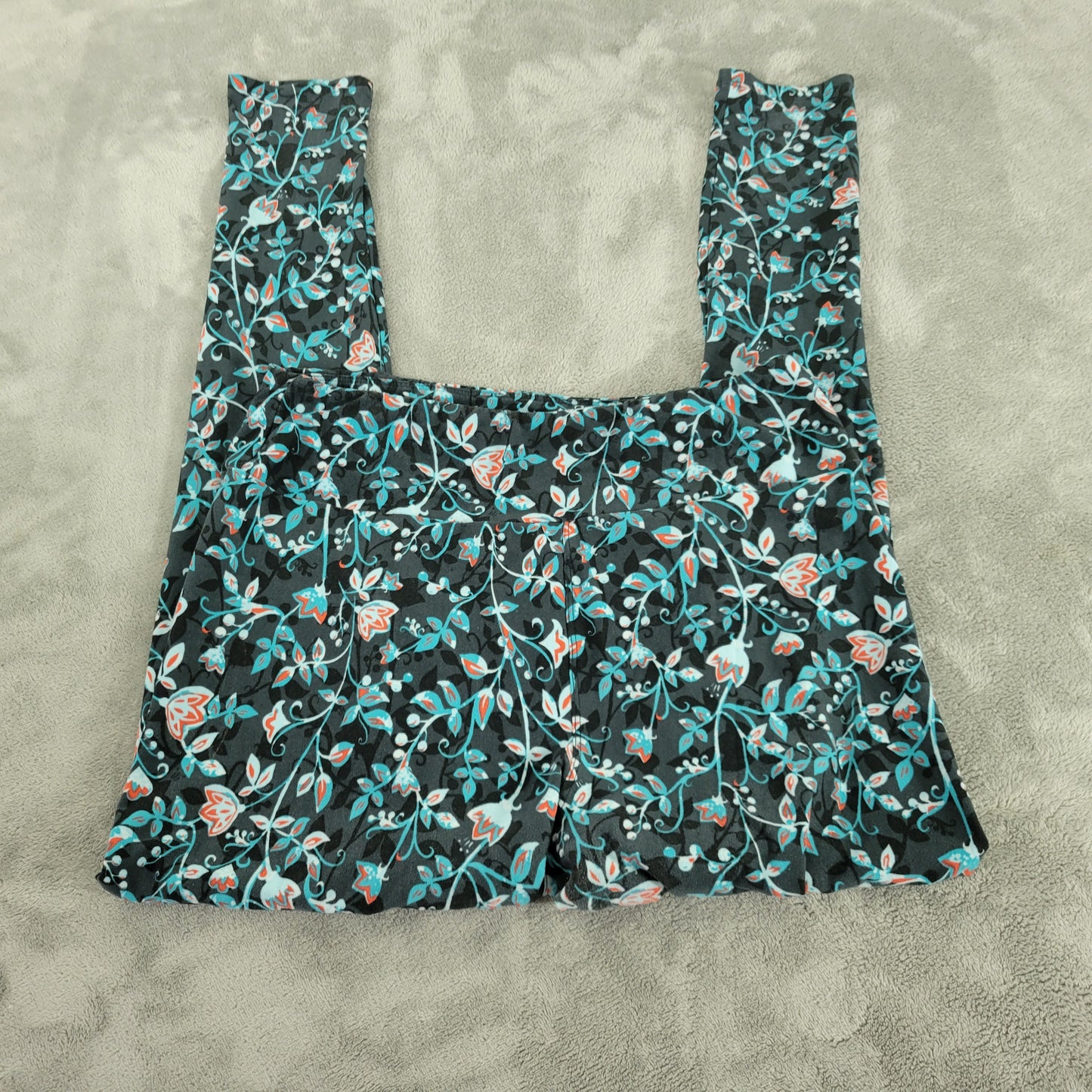 LuLaRoe TC Leggings Tall Curvy Vining Floral Teal Black Yoga Pants FLO106E