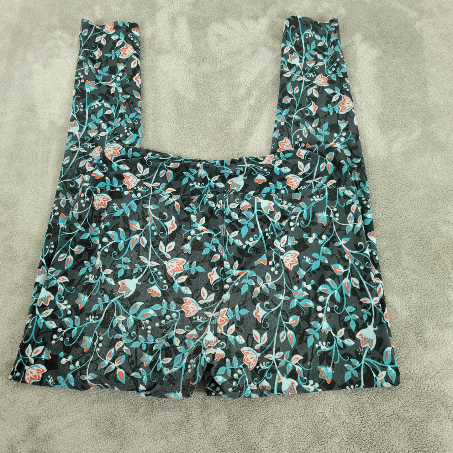 LuLaRoe TC Leggings Tall Curvy Vining Floral Teal Black Yoga Pants FLO106E