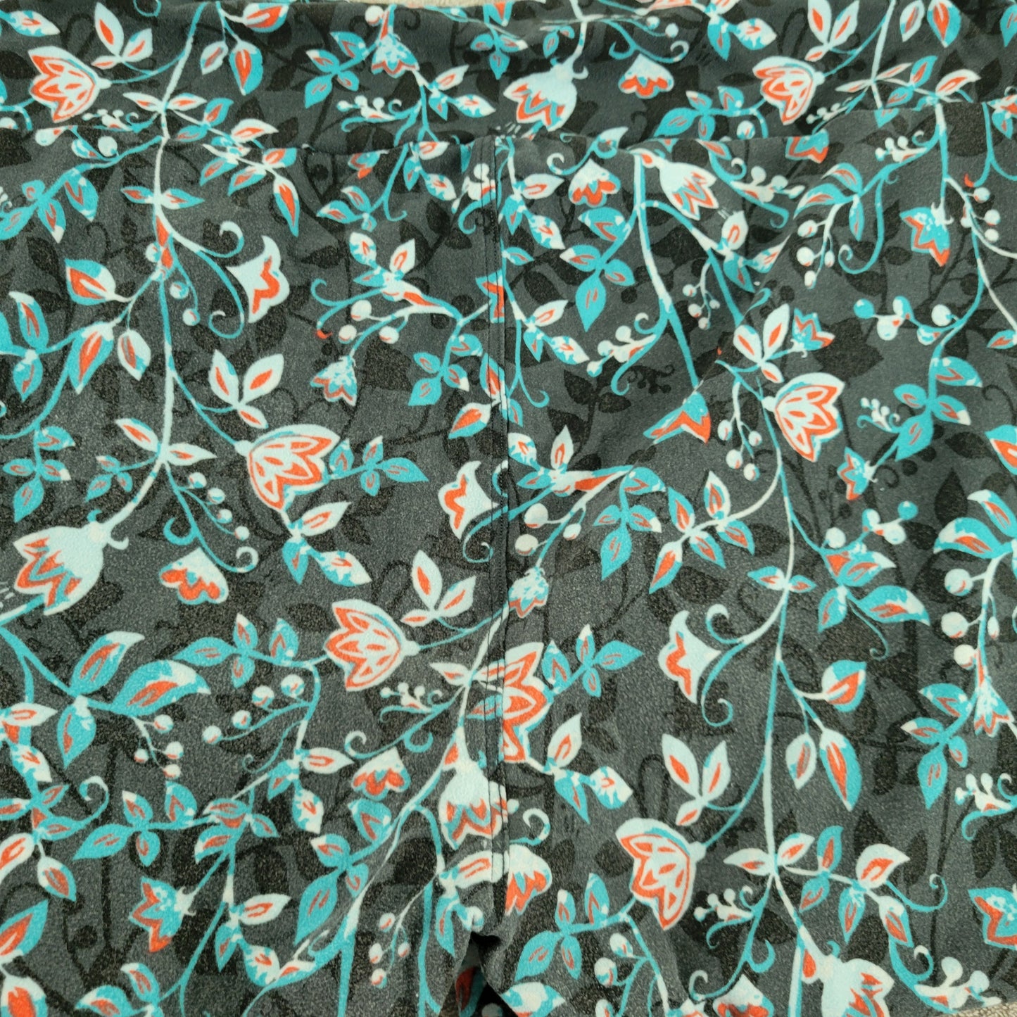LuLaRoe TC Leggings Tall Curvy Vining Floral Teal Black Yoga Pants FLO106E