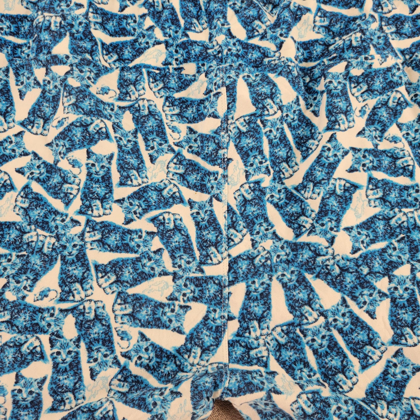 LuLaRoe TC Leggings Tall Curvy Cats Meow Kittens Blue Pants 12-18 28.5" BLU256E