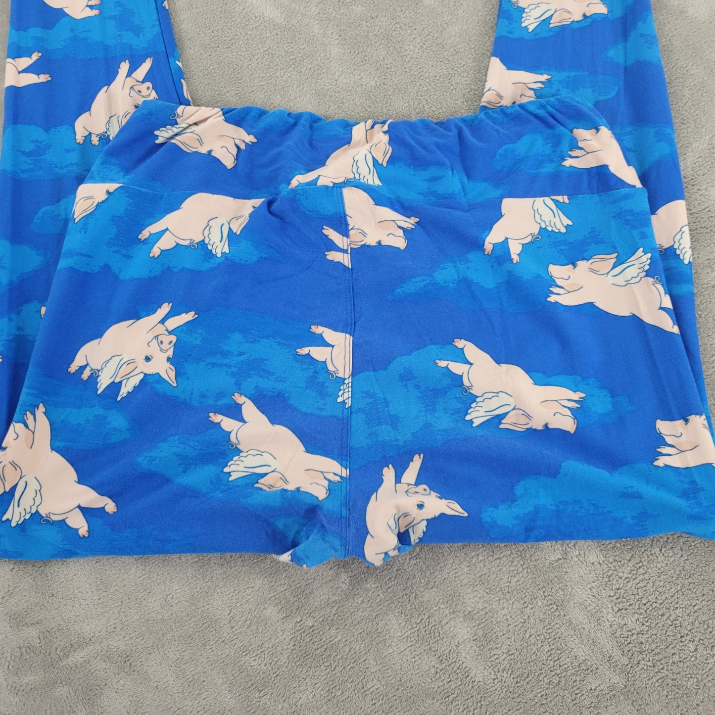 LuLaRoe TC Leggings Tall Curvy Flying Pigs When Pigs Fly Blue Pink Pants BLU11E