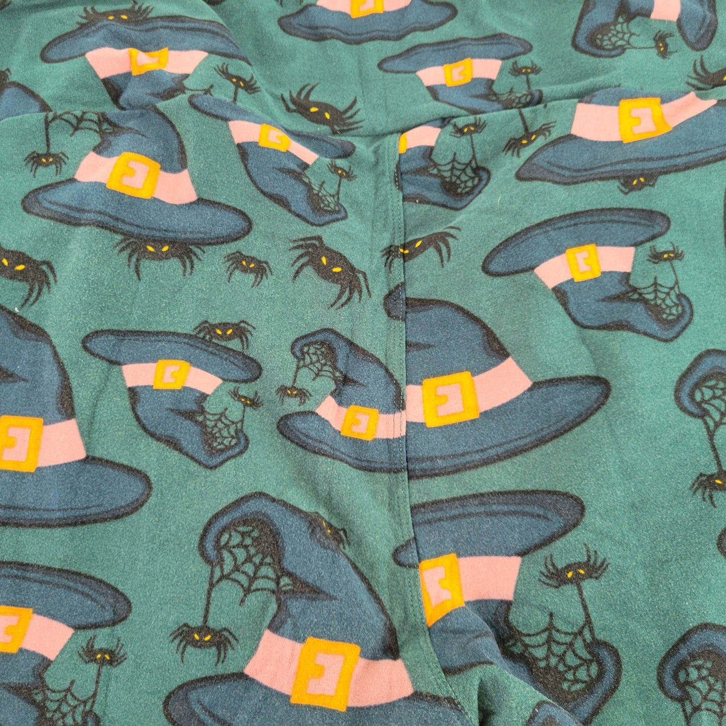 LuLaRoe TC Leggings Tall Curvy Halloween Green Witch Hats Spiders Pants GRE34E