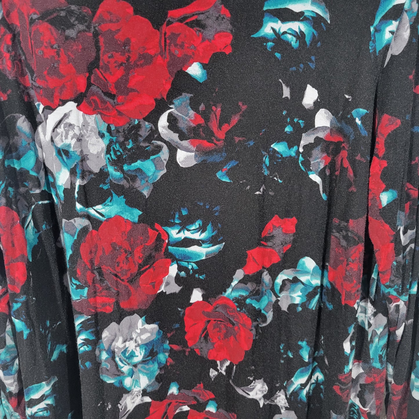 Soma Womens XL Pajama Top Nightgown Long Sleeve Rayon Spandex Floral Rose FLO80E