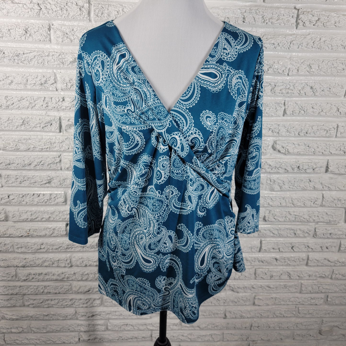 New York & Co Womens XL Paisley Blouse Top 3/4 Sleeve Blue White V-Neck PAI56E