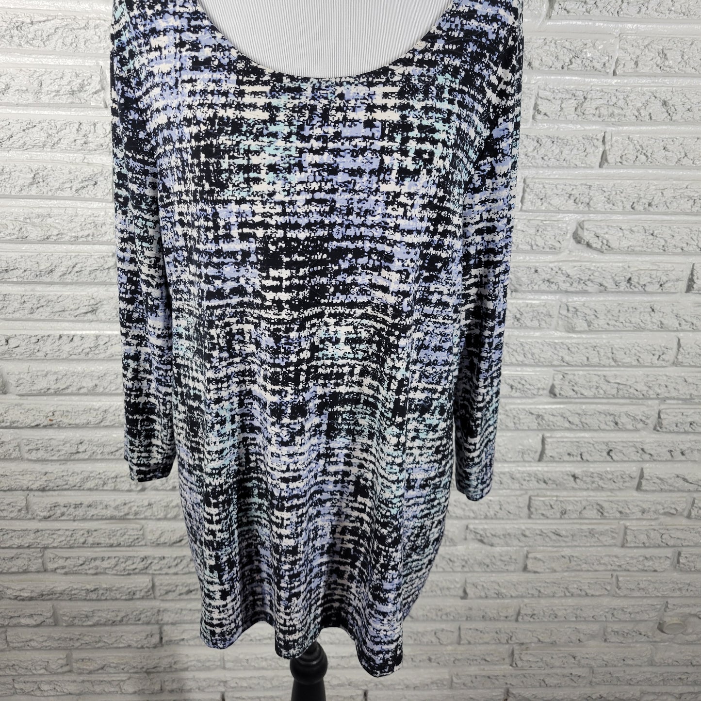 Croft & Barrow Womens Tunic 1X Plus Black Blue Watercolor Embroidered WAT25E