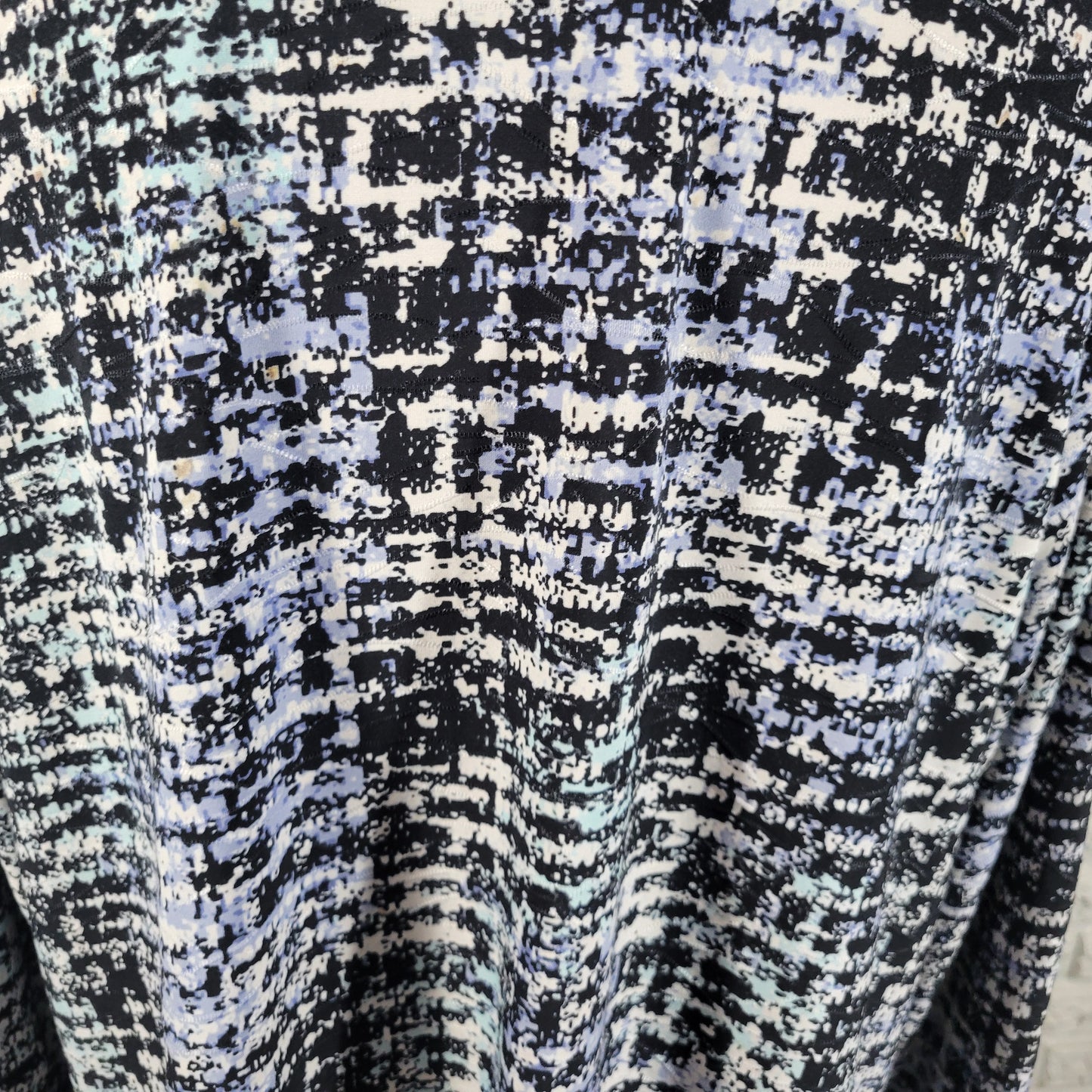 Croft & Barrow Womens Tunic 1X Plus Black Blue Watercolor Embroidered WAT25E