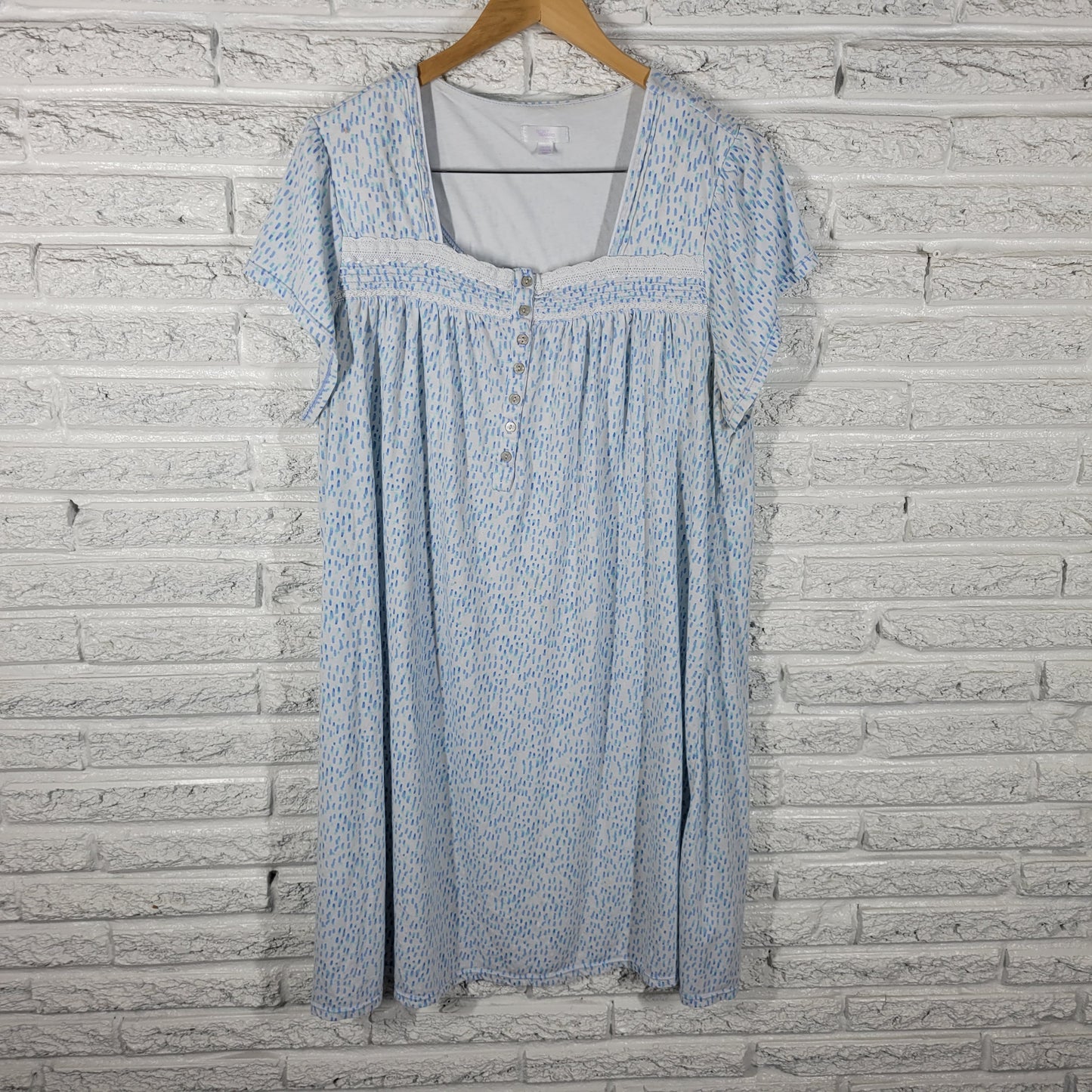 Secret Treasures Womens Nightgown 2X Plus Blue Raindrop Short Sleeve A9XE
