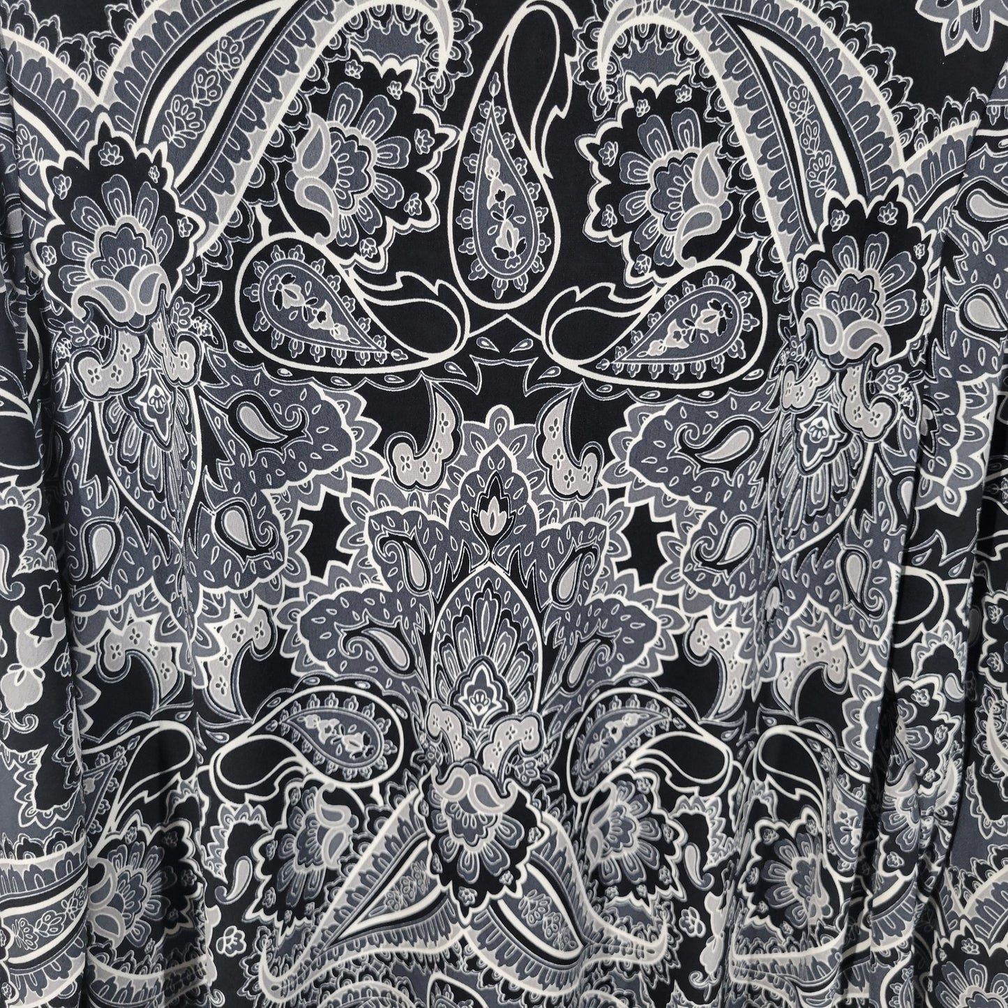 Apt 9 Womens Tunic 1X Plus Black Gray Paisley 3/4 Sleeve Stretch Pullover PAI43E