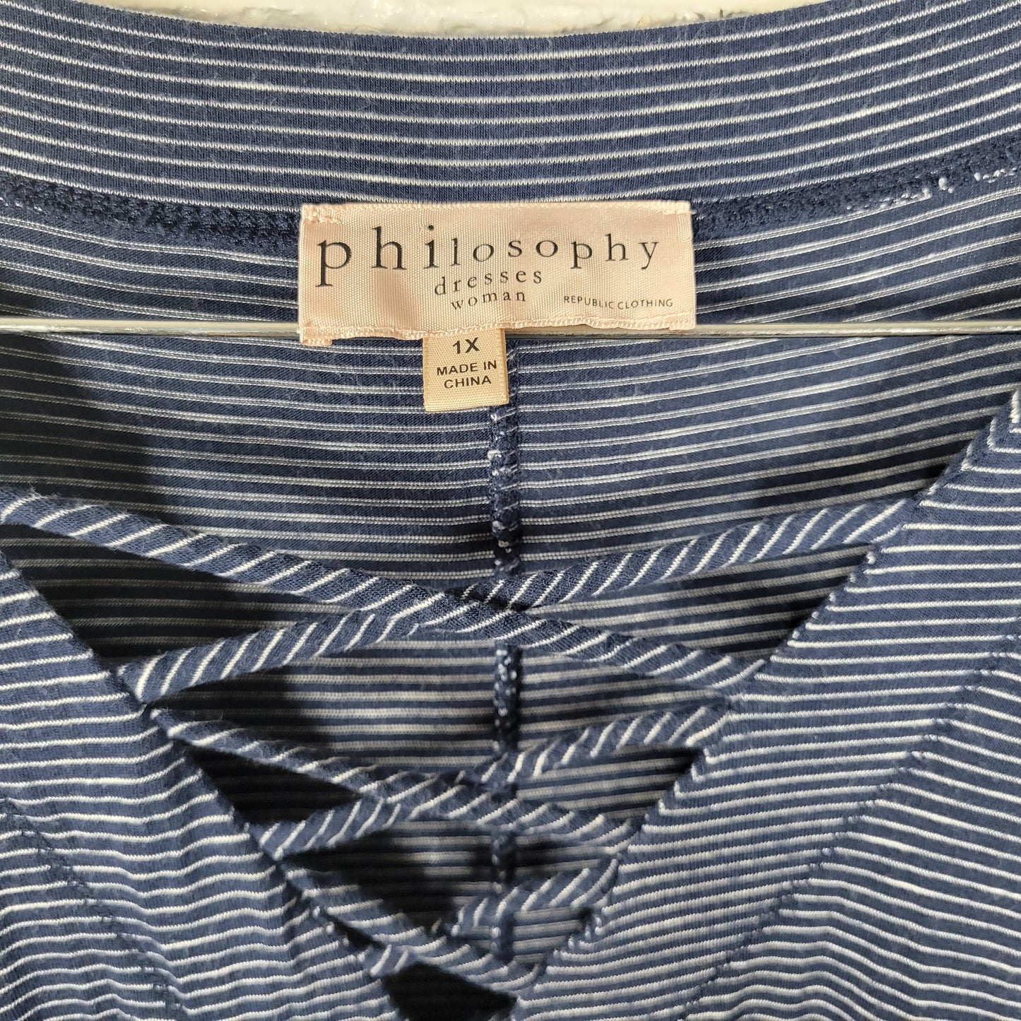 Philosophy Women 1X Plus Mini Dress Blue White Striped Lattice VNeck BLU177E