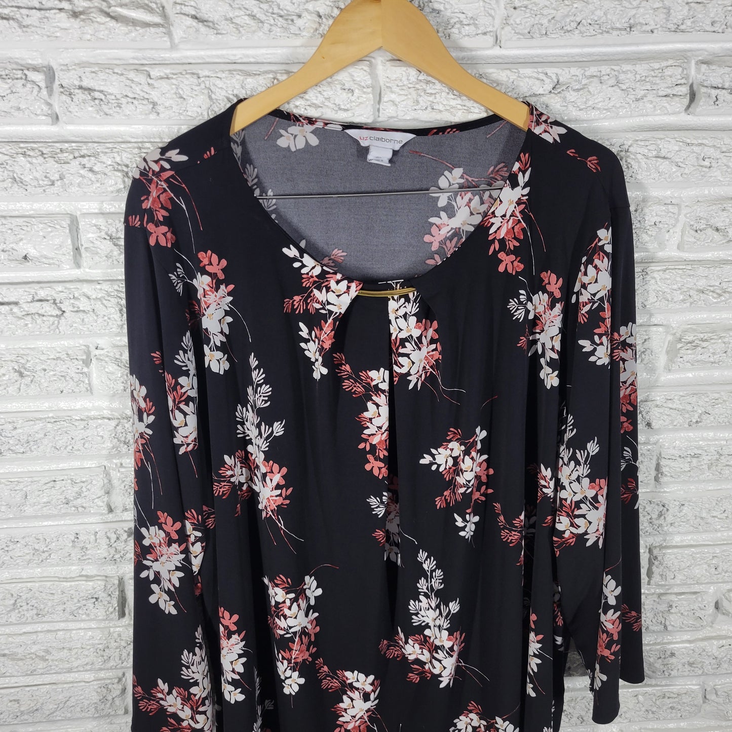 Liz Claiborne Womens Top 3X Plus Black Pink Floral Blouse Long Sleeve FLO128XE