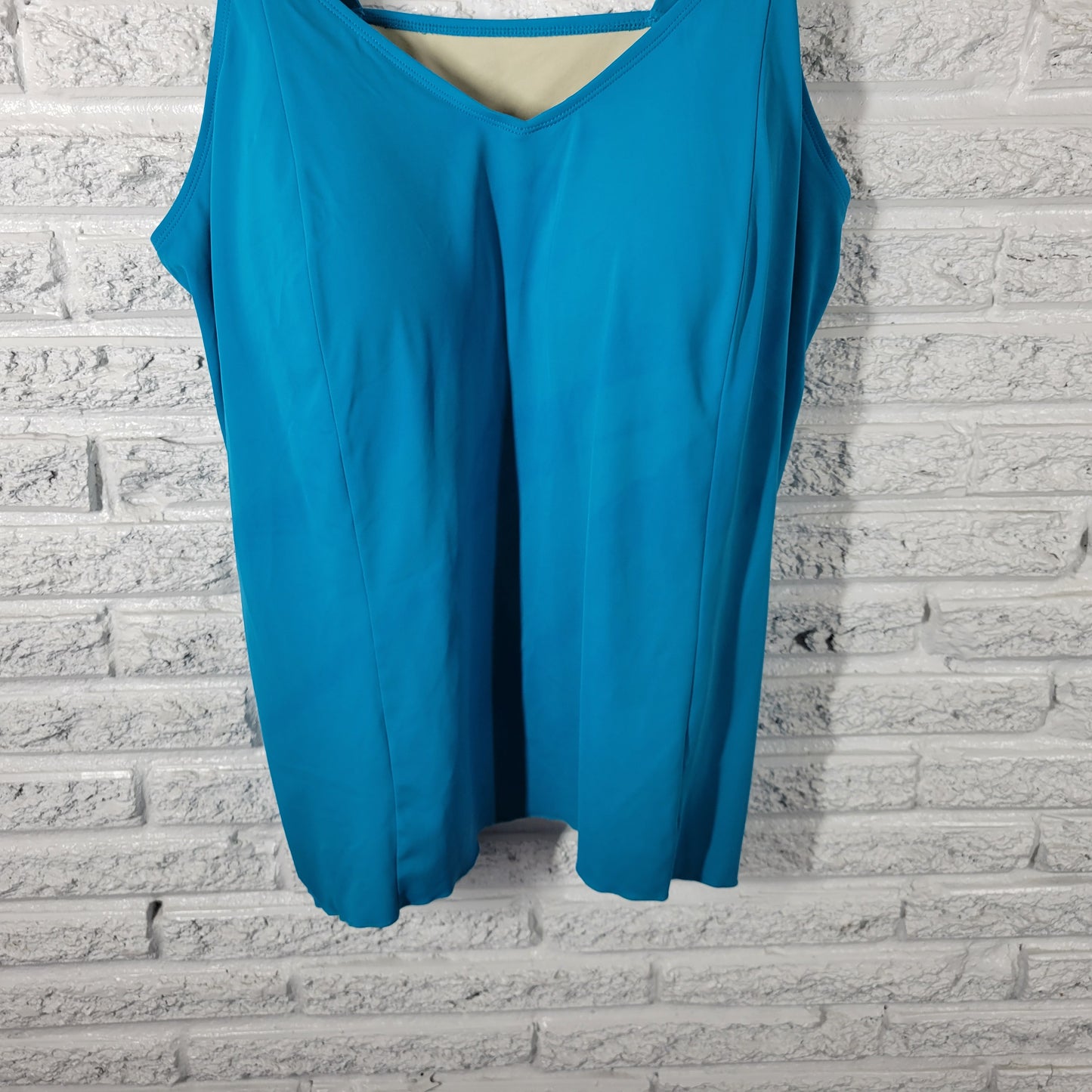 Denim & Co Womens 22W Plus Blue Tankini Swim Top Built In Bra Straps BLU45E