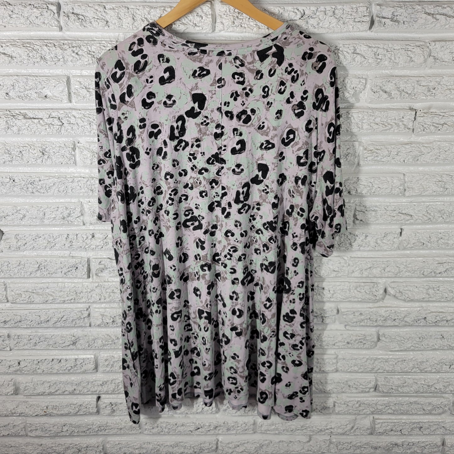 LOGO Lori Goldstein Womens 3X Animal Print Short Sleeve Tunic Shirt ANI44E