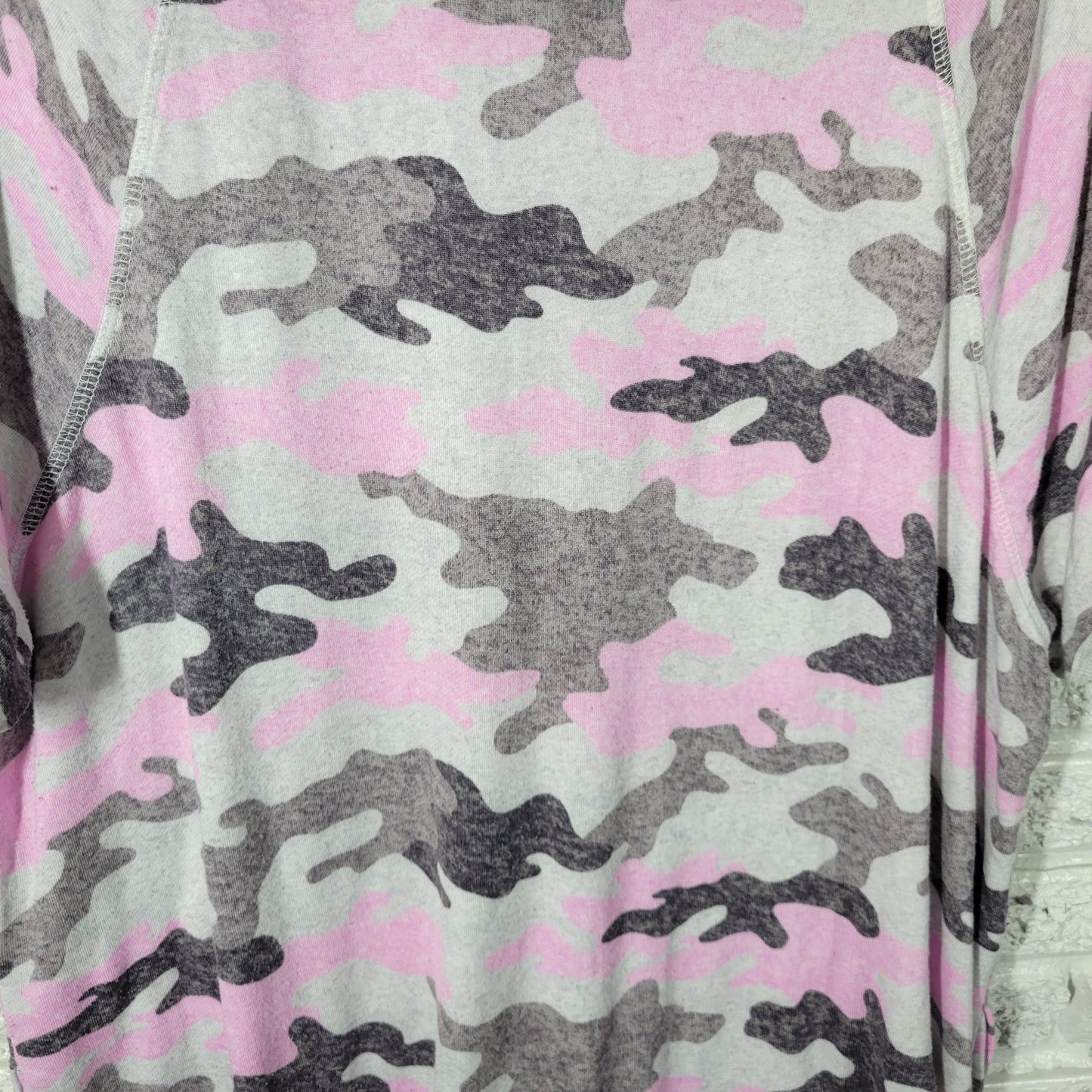 Secret Treasures 2X Plus Pajama Top Nightgown Sleepwear Gray Pink Camo CAM8E