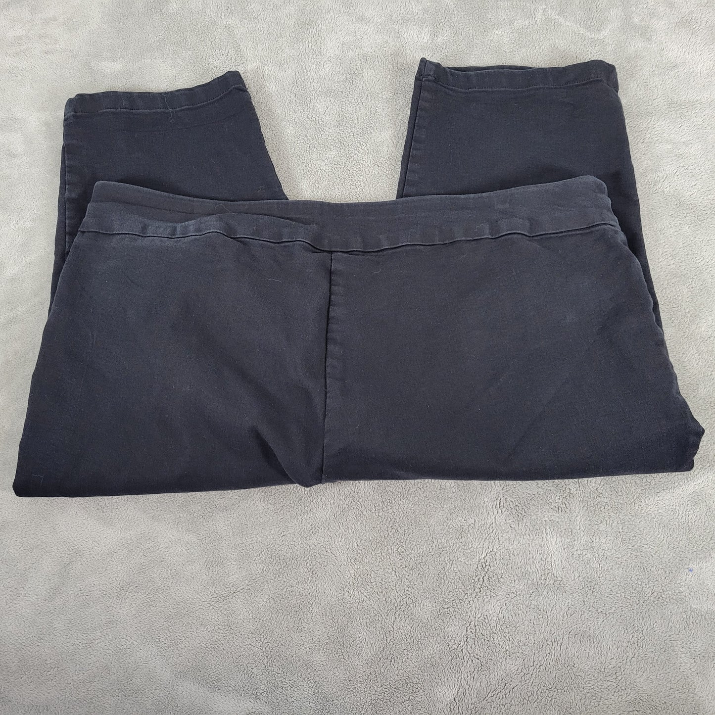 Croft & Barrow Womens Effortless Capri Pants 22W Plus Black Pull On CAP22E