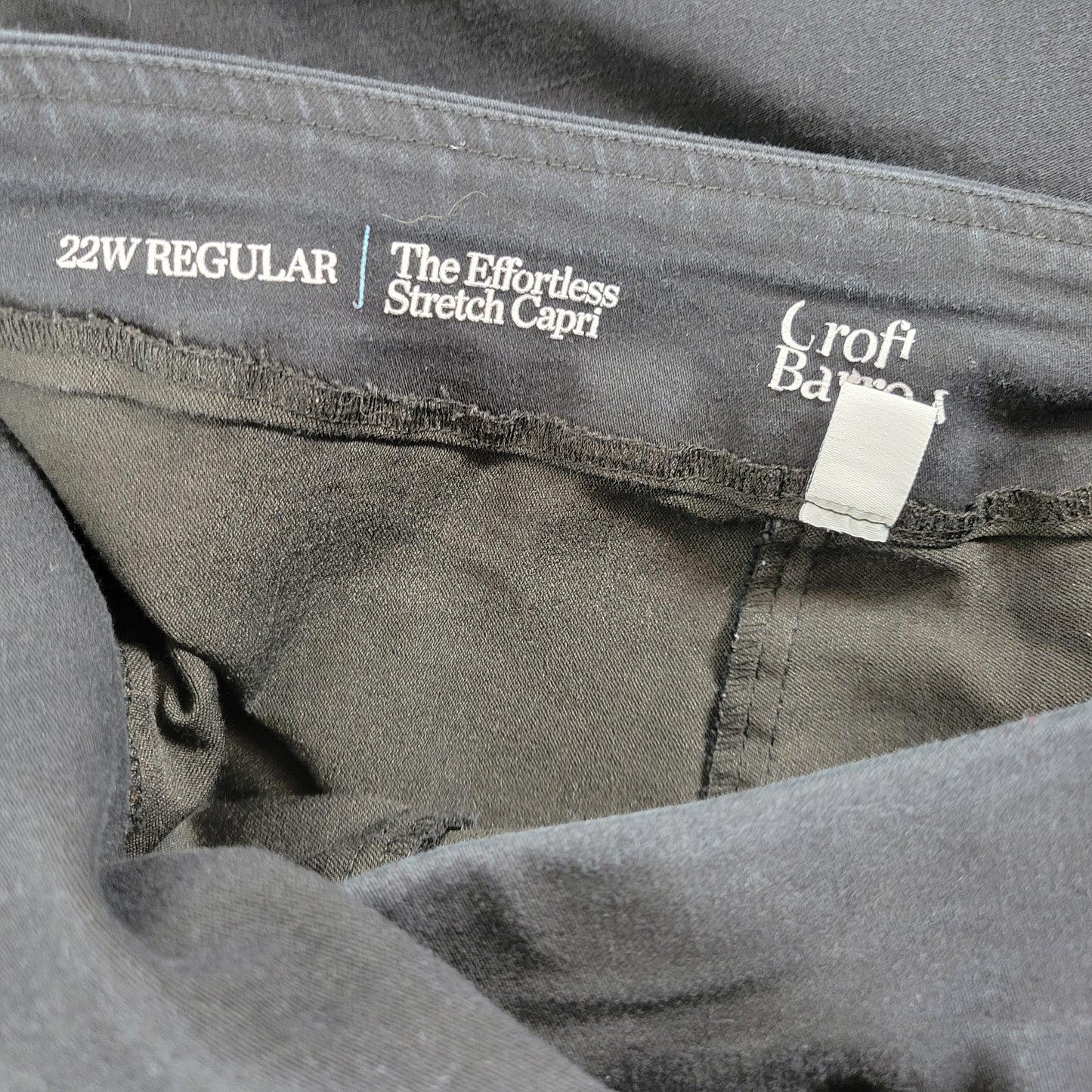 Croft & Barrow Womens Effortless Capri Pants 22W Plus Black Pull On CAP22E