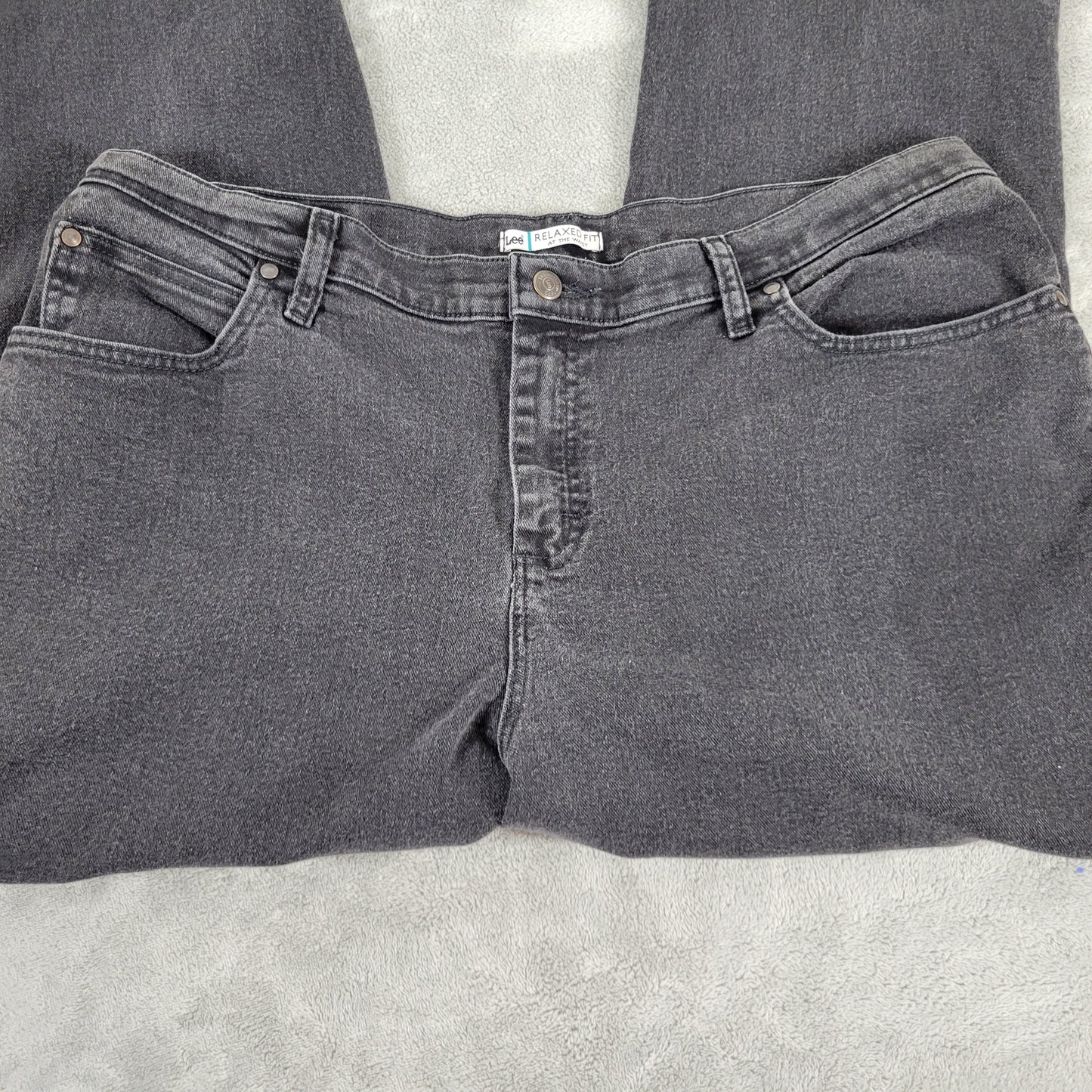 Lee Womens Plus Size 20W Black Cropped Jeans Relaxed Waist Stretch SL37E