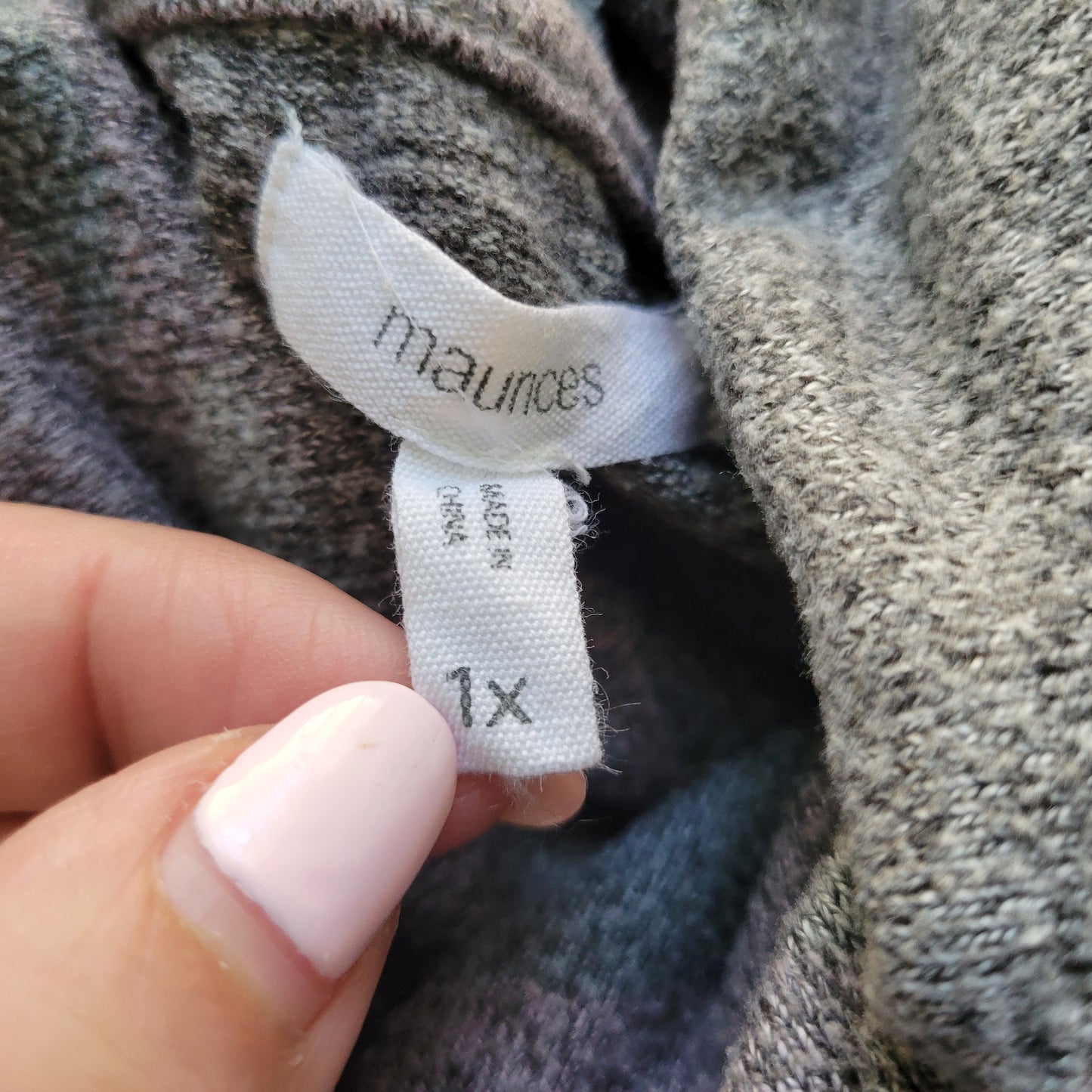 Maurices Sweatshirt Sweater 1X Plus Gray Green Camo Turtleneck Pullover CAM9E