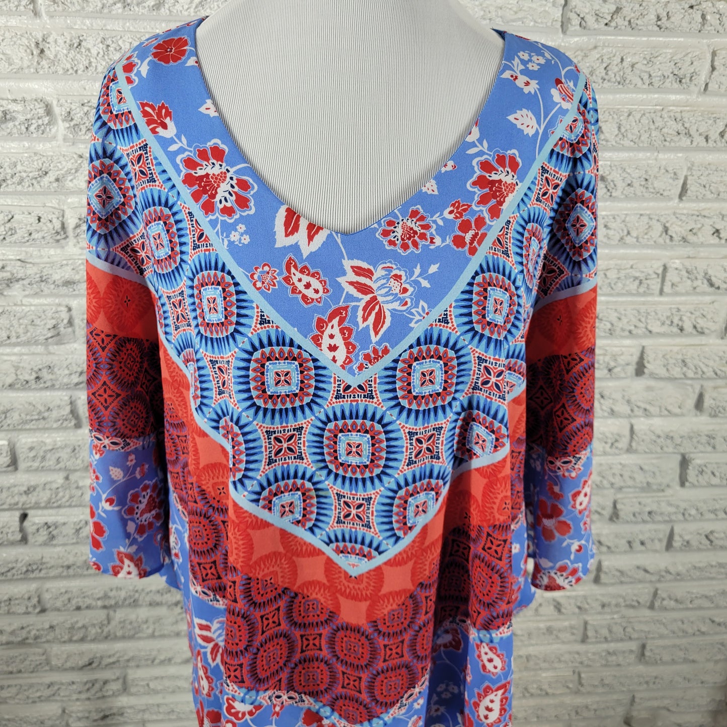 Ruby Rd Tunic XL Kimono Sleeve Geometric Blue Red Bandana V-Neck GEO157XE