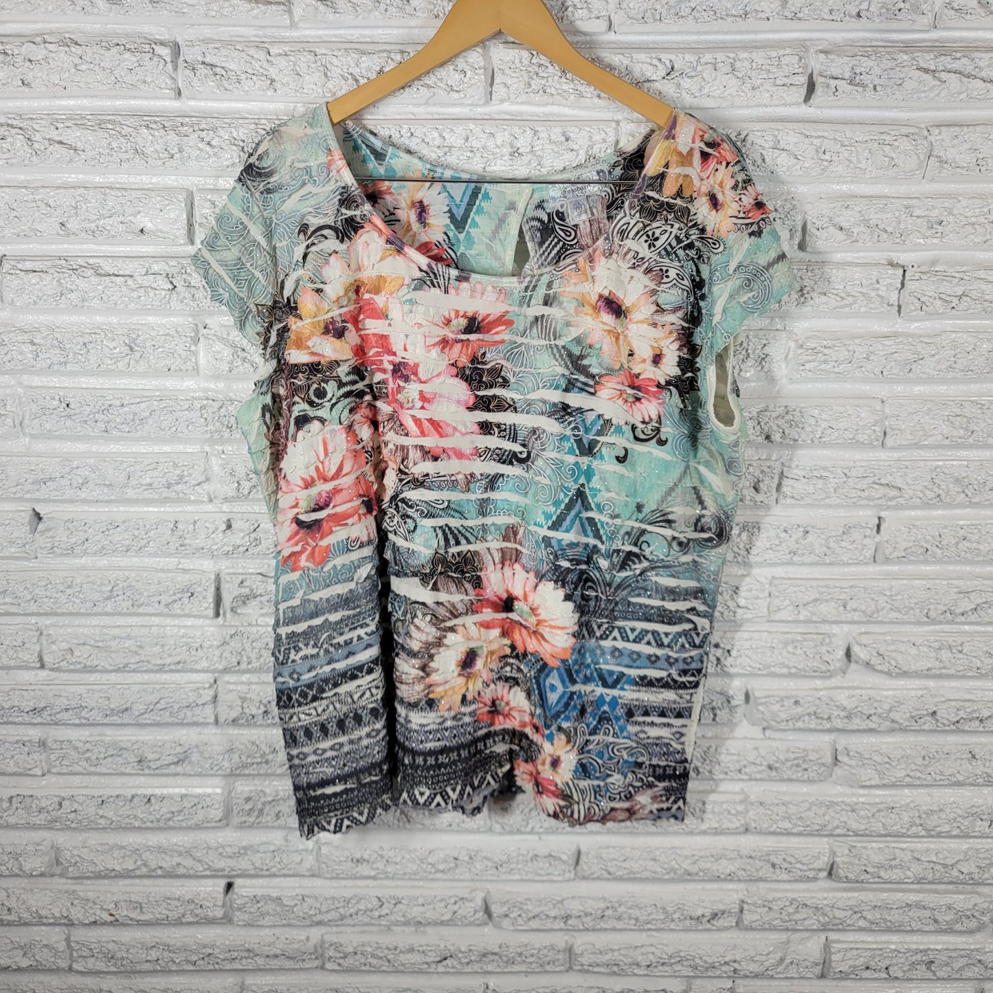 Dressbarn Top 2X Plus Blouse Floral Tiered Layered Glitter Keyhole Back FLO197XE